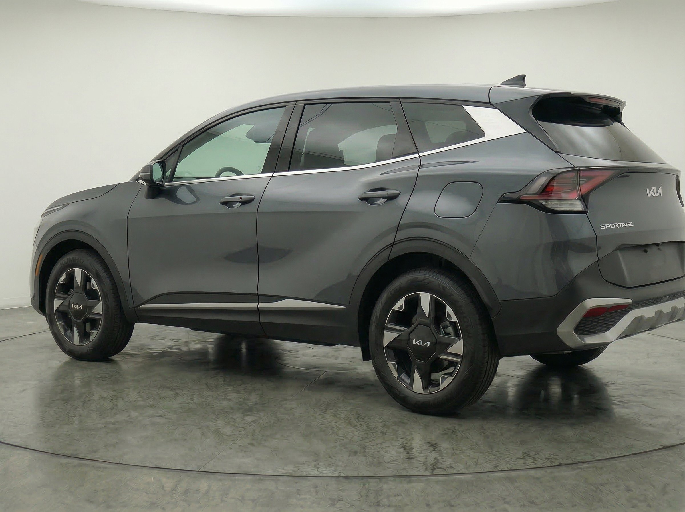 Thumbnail: 2026 Kia Sportage - 6