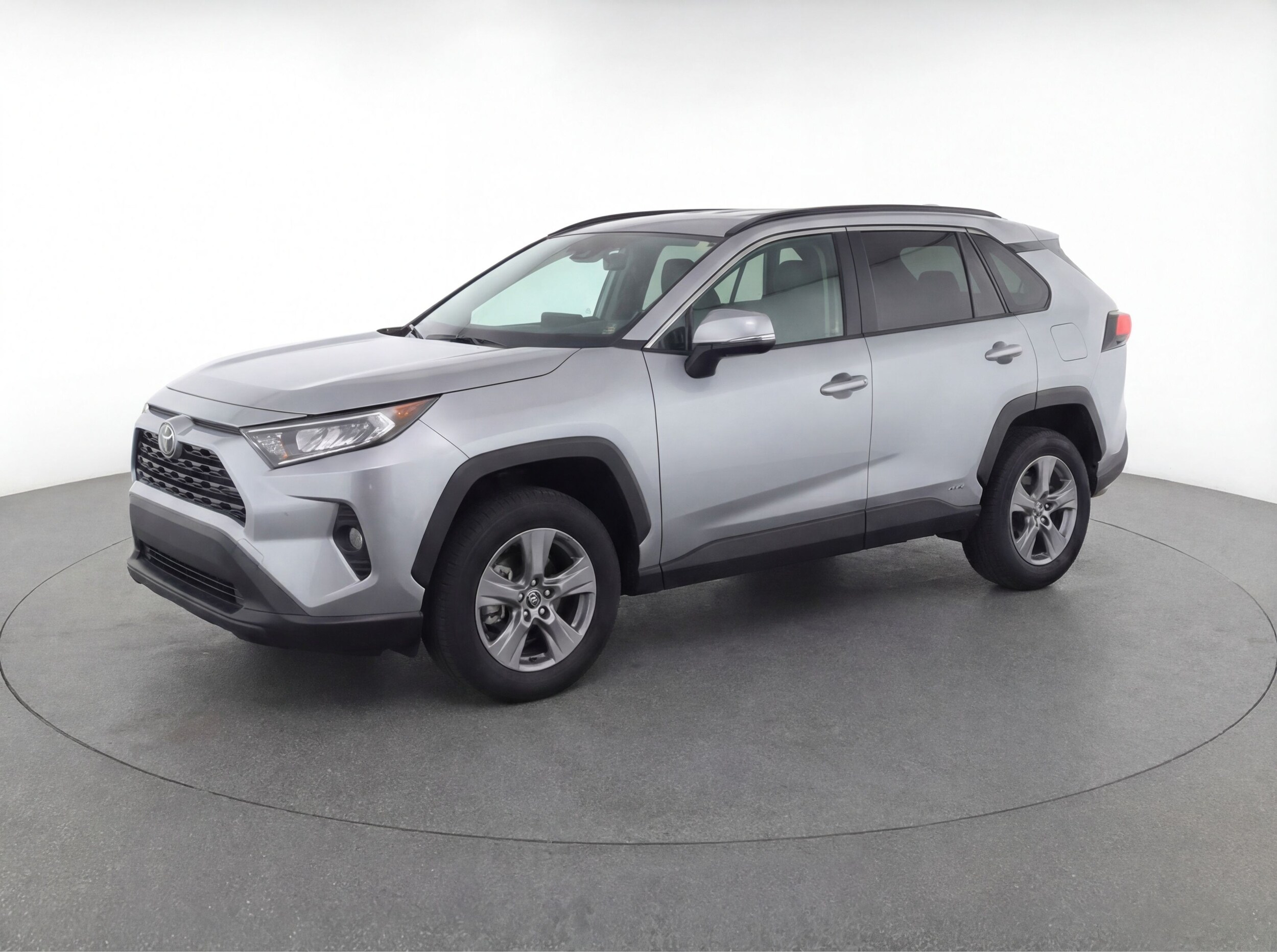 Thumbnail: 2025 Toyota RAV4 - 3