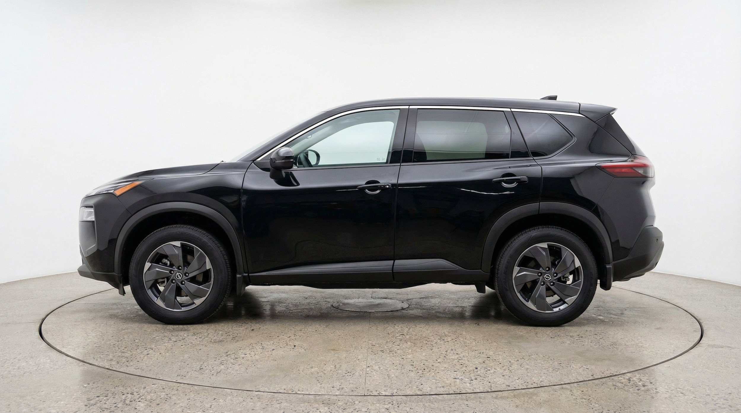 Thumbnail: 2025 Nissan Rogue - 5