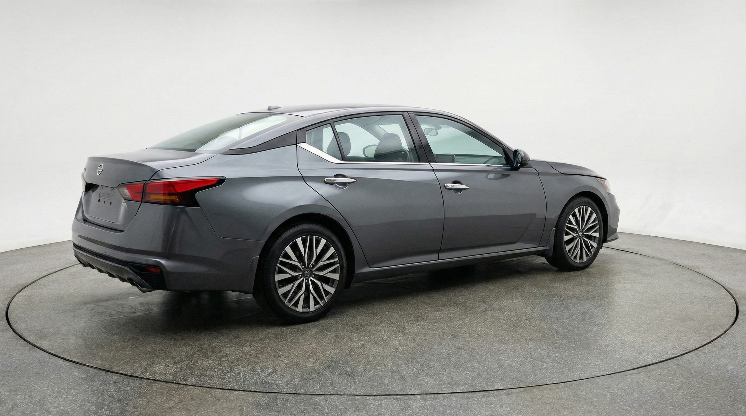 Thumbnail: 2025 Nissan Altima - 7