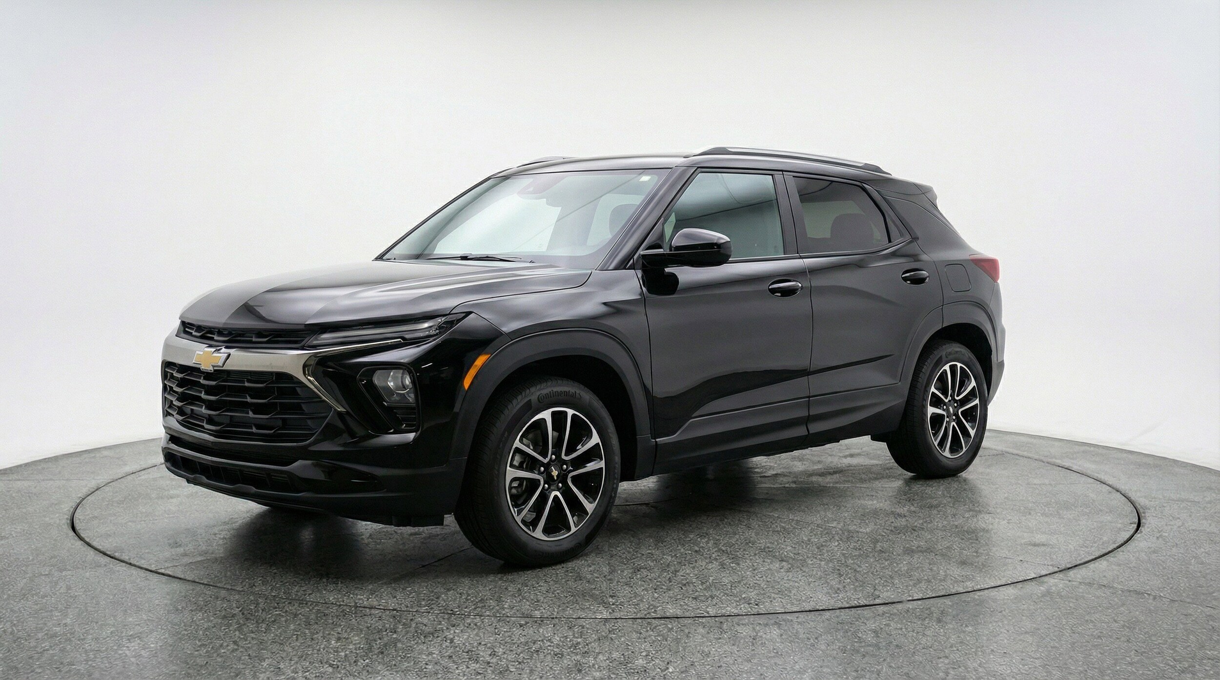 Thumbnail: 2025 Chevrolet TrailBlazer - 3