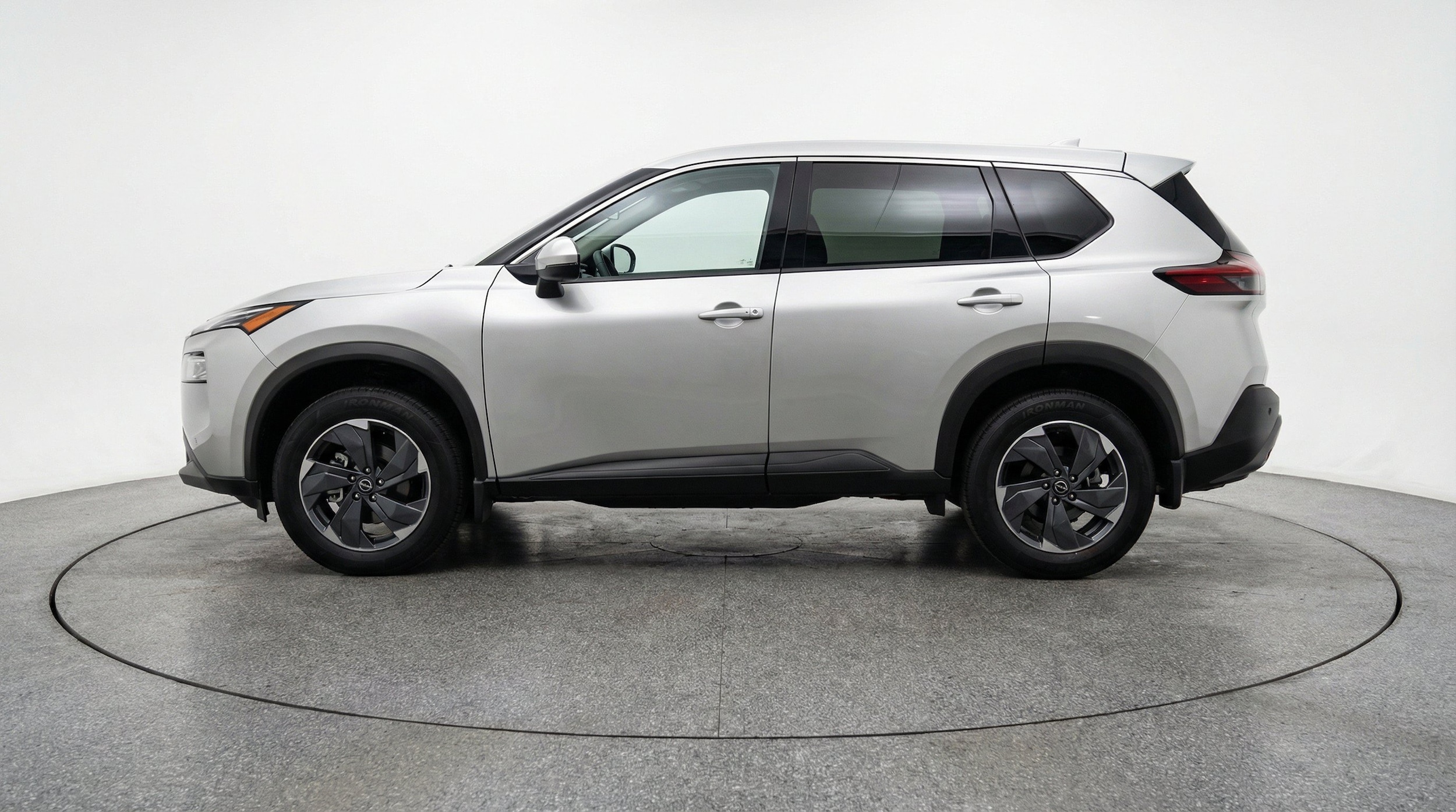 Thumbnail: 2025 Nissan Rogue - 5