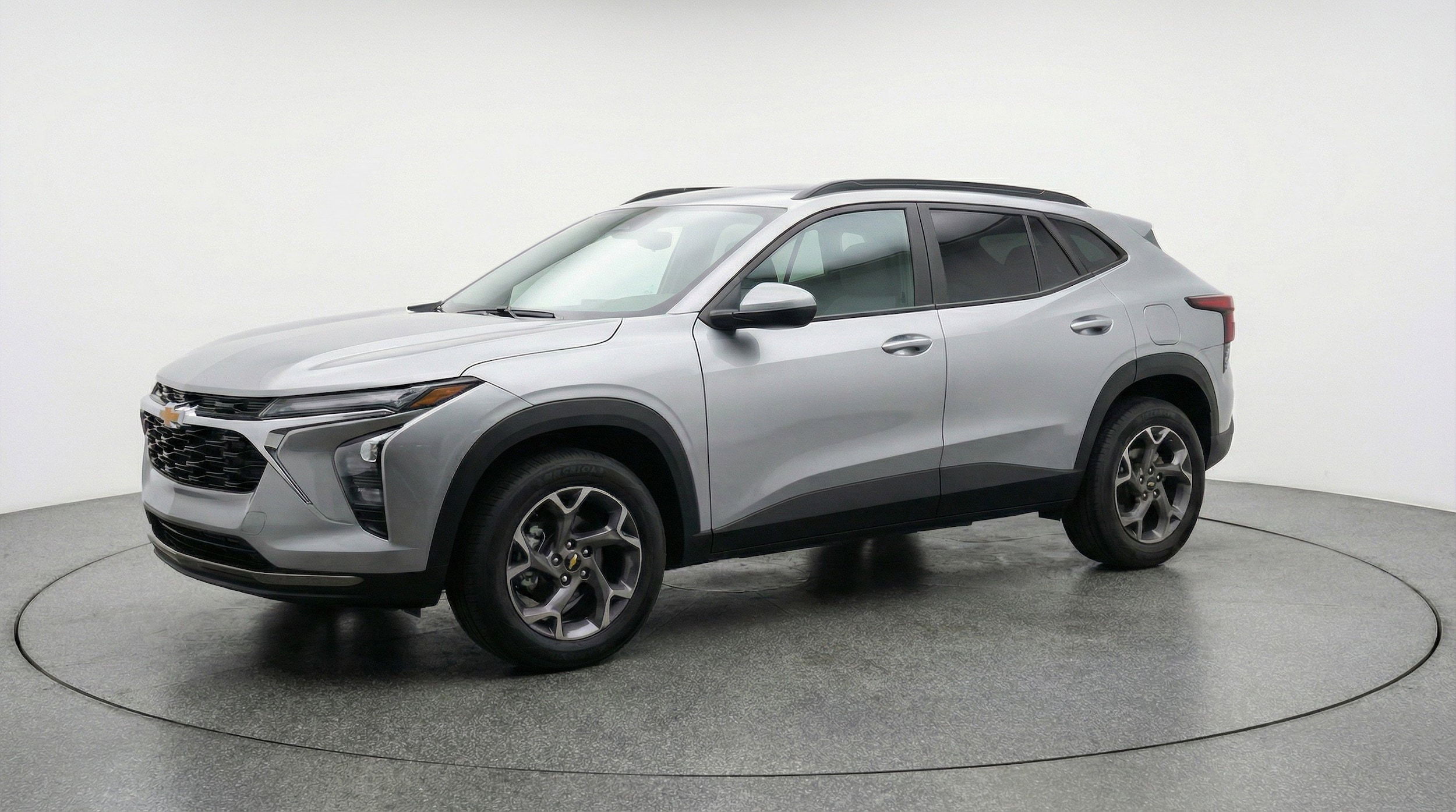 Thumbnail: 2025 Chevrolet Trax - 3