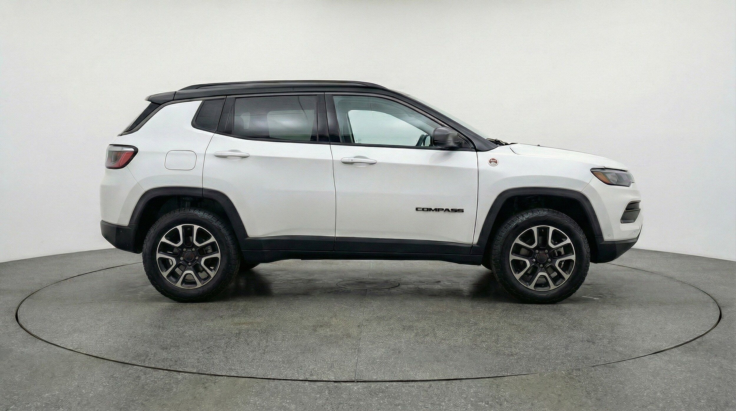 Thumbnail: 2025 Jeep Compass - 11