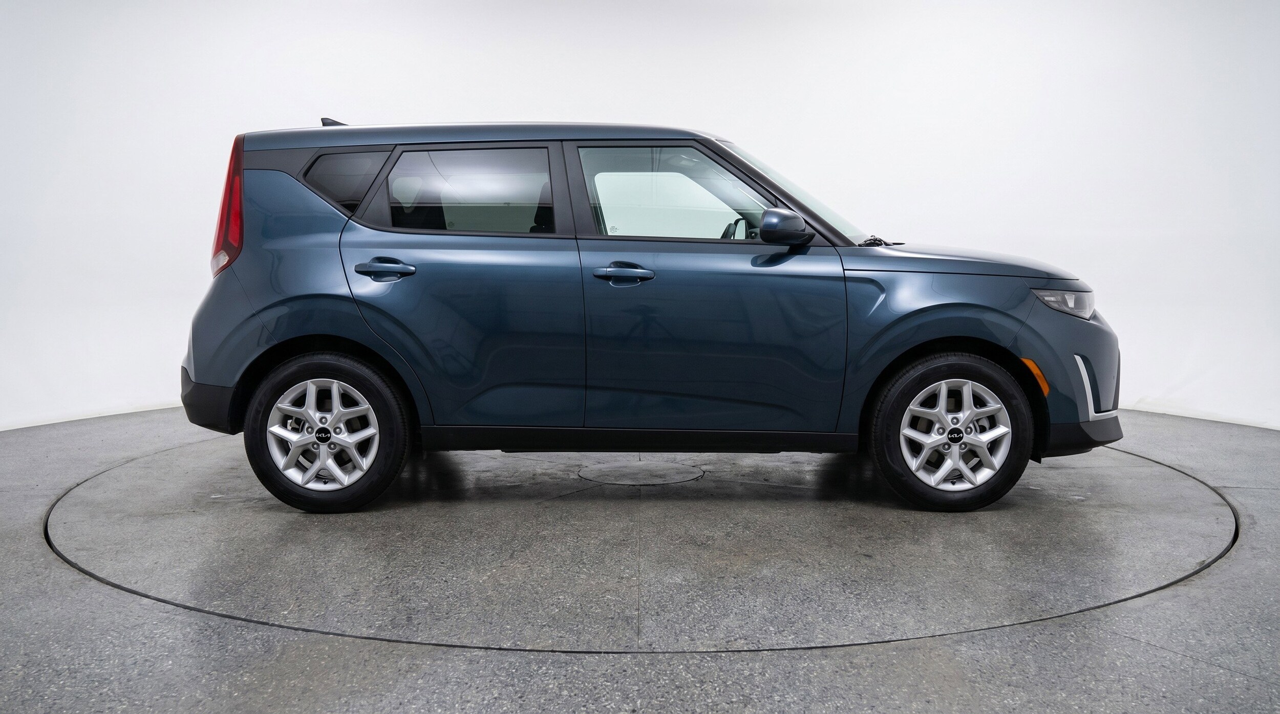Thumbnail: 2025 Kia Soul - 11