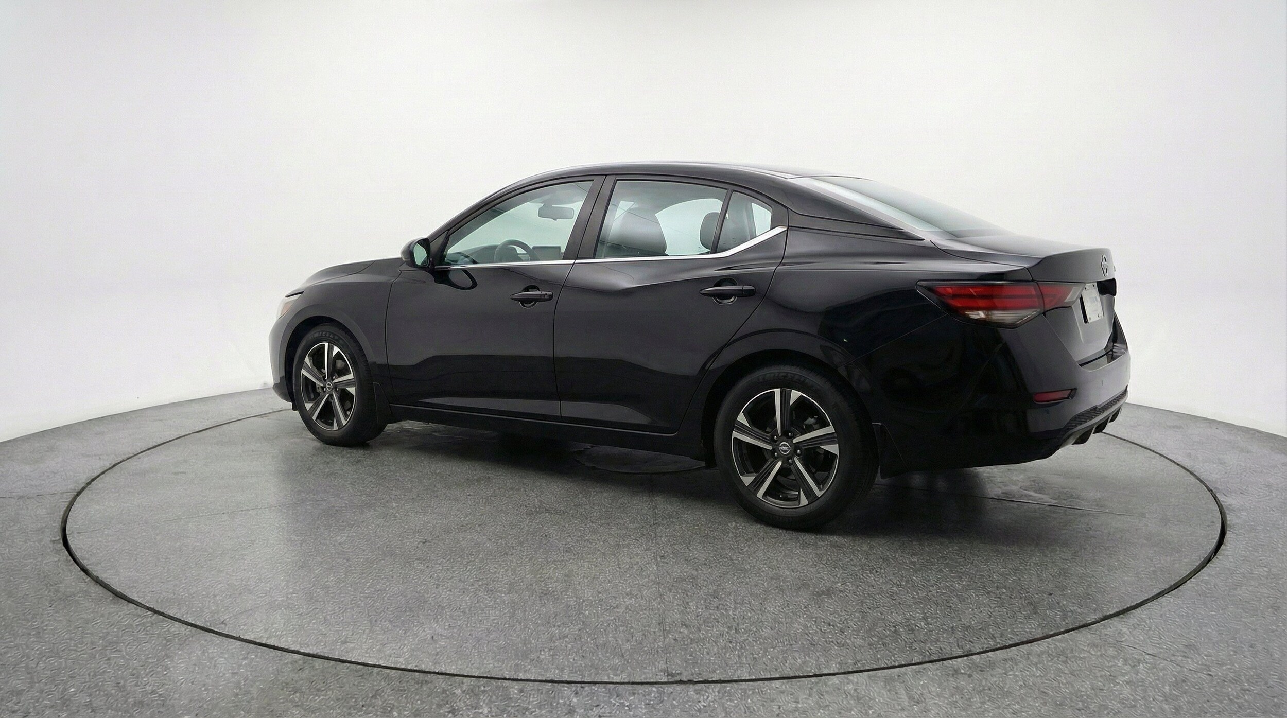 Thumbnail: 2025 Nissan Sentra - 6