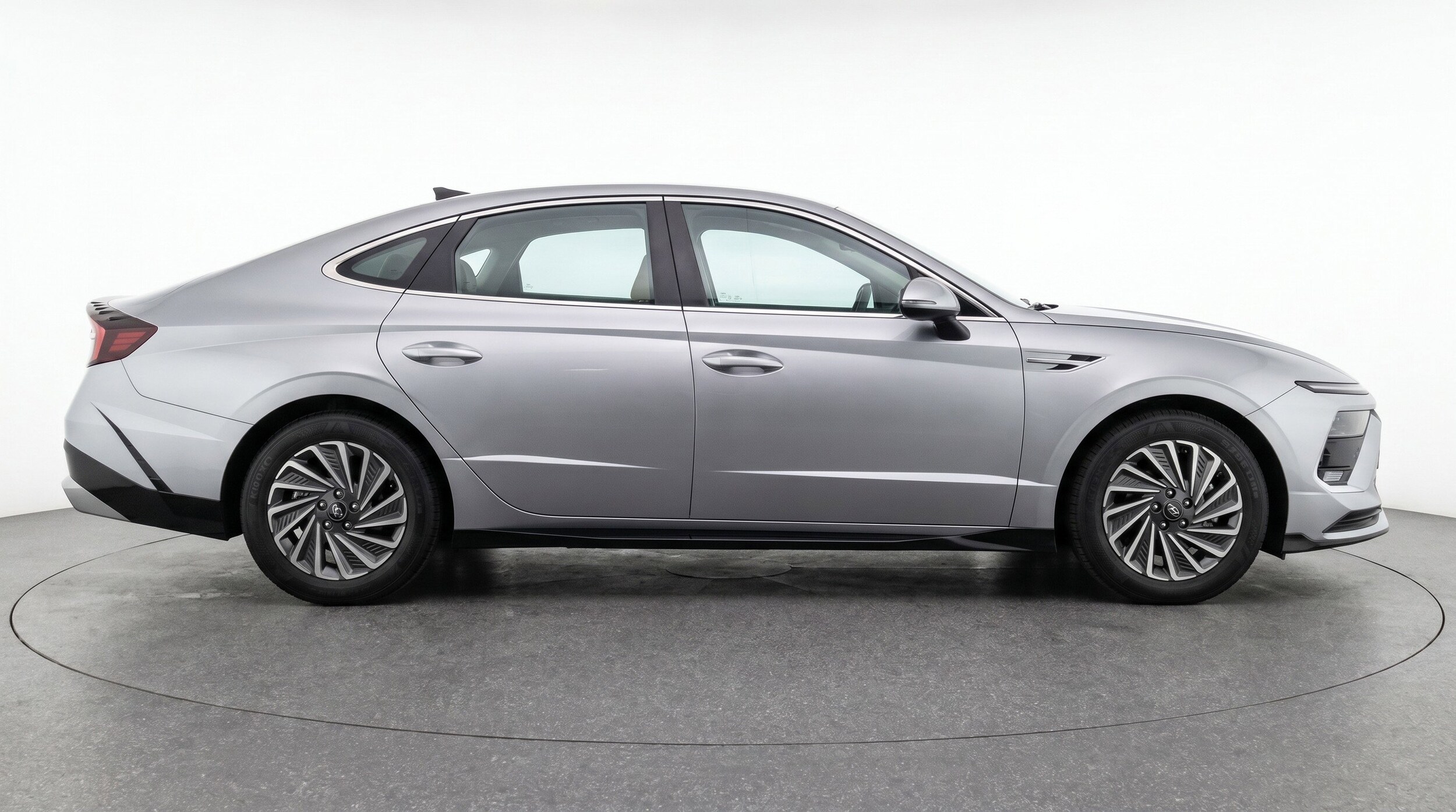 Thumbnail: 2025 Hyundai Sonata - 11