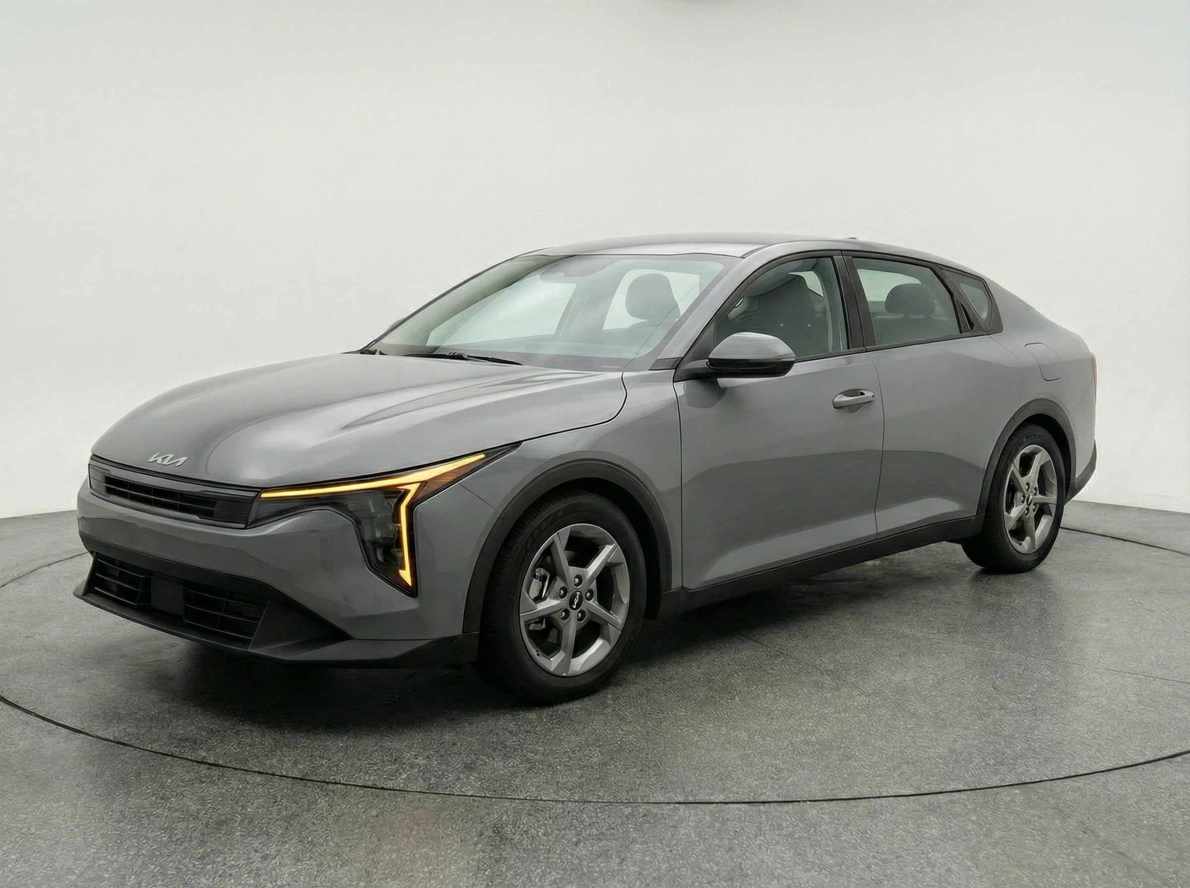 Thumbnail: 2025 Kia K4 - 3