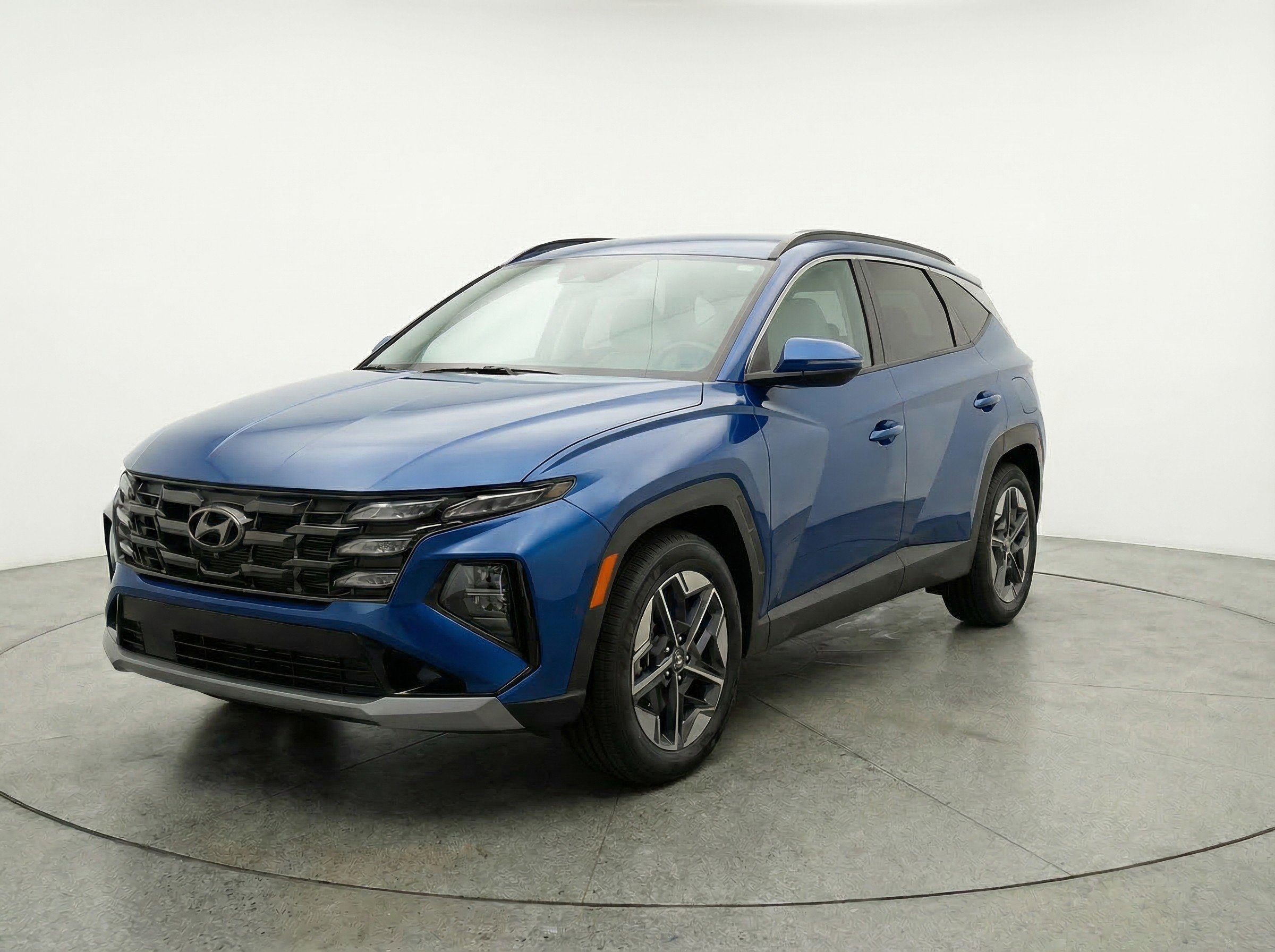 Thumbnail: 2025 Hyundai Tucson - 3