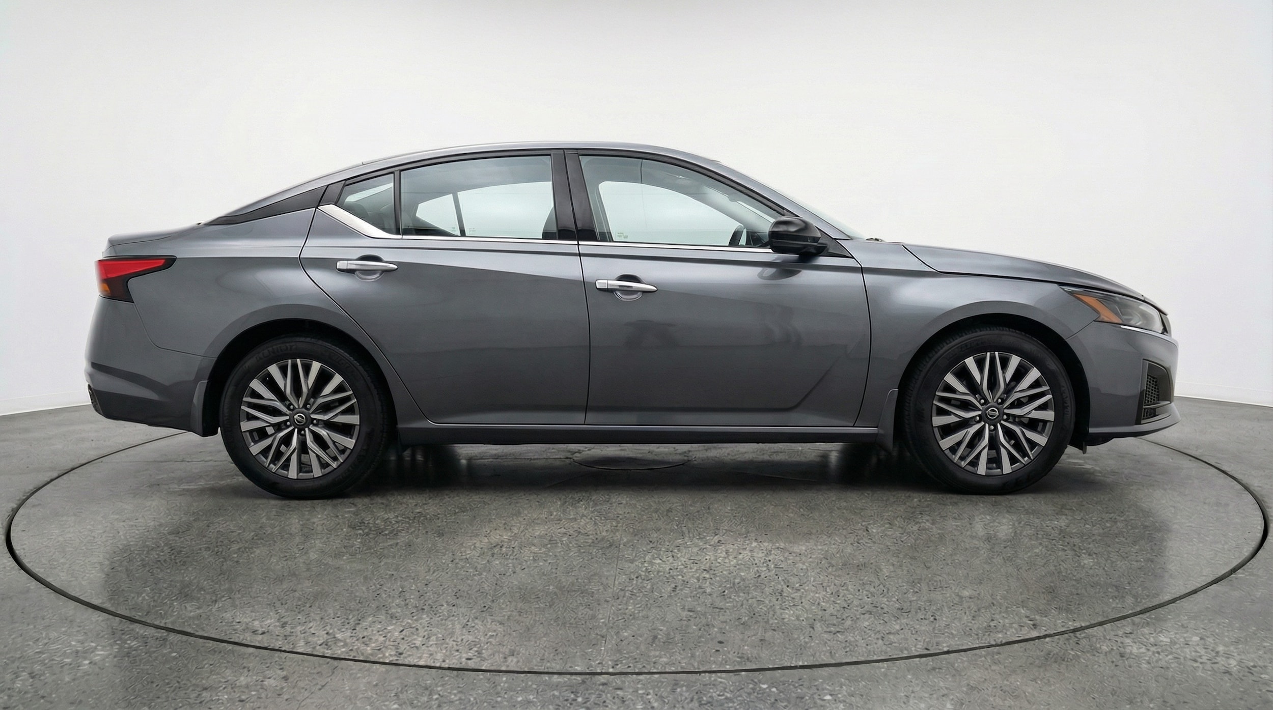 Thumbnail: 2025 Nissan Altima - 8