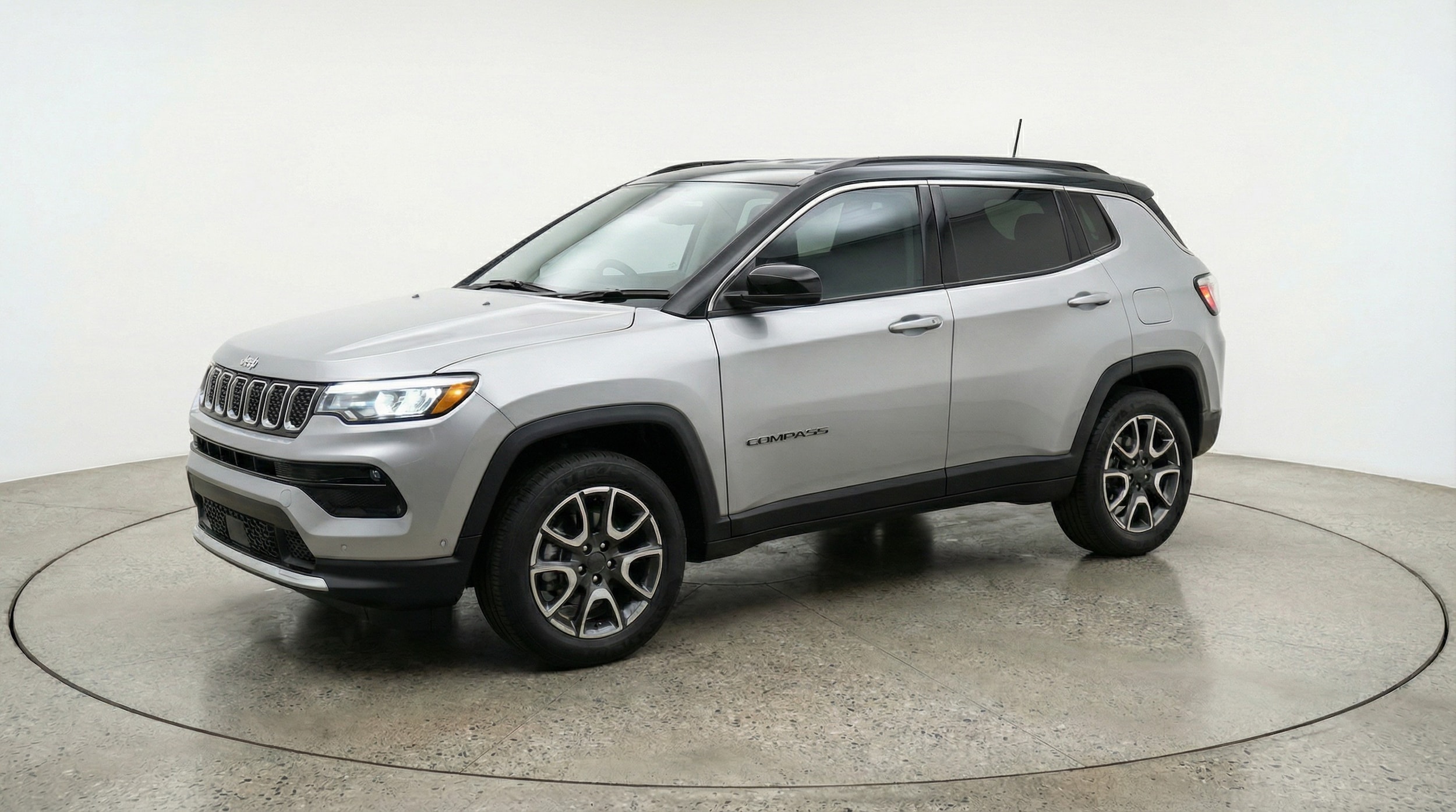 Thumbnail: 2025 Jeep Compass - 3