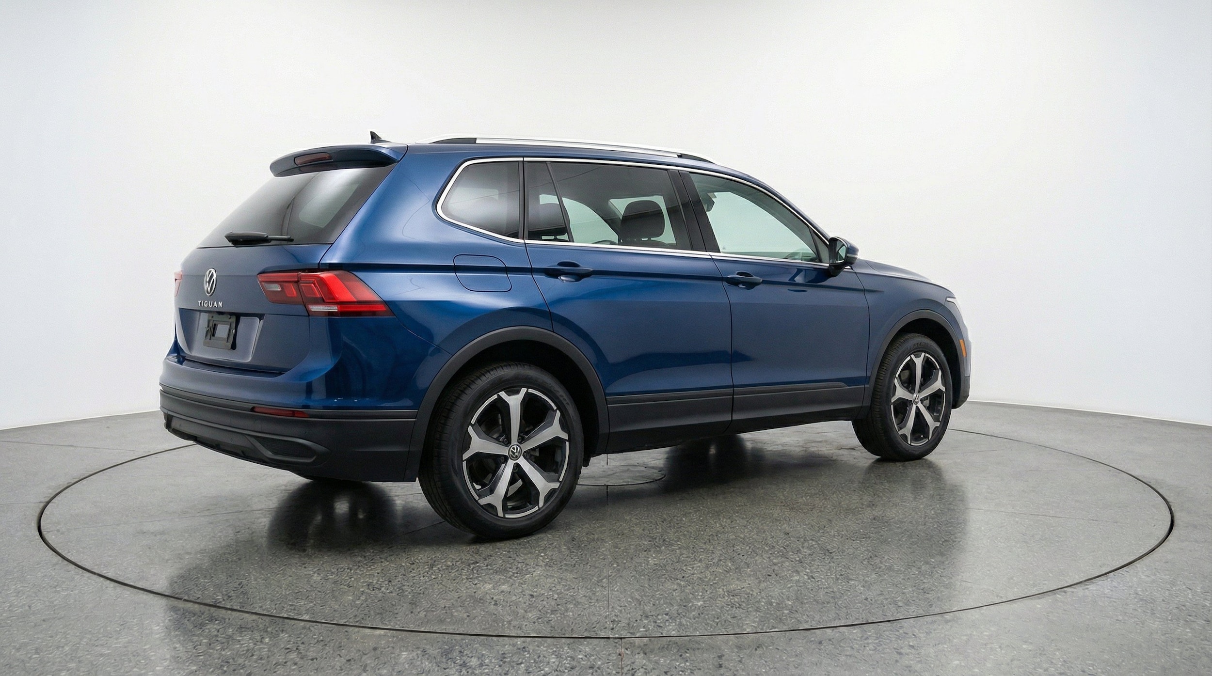 Thumbnail: 2026 Volkswagen Tiguan - 9