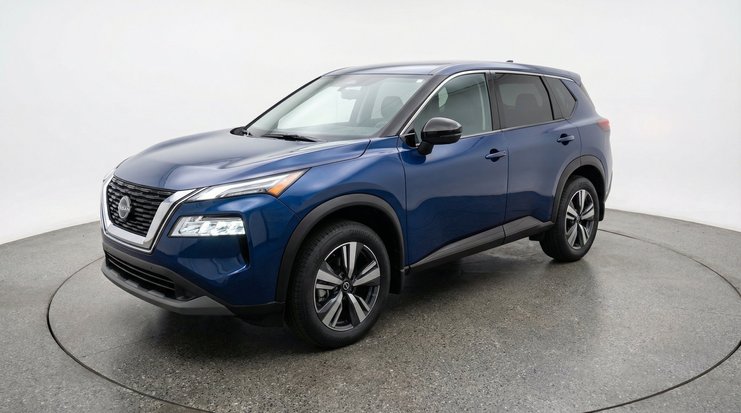 Thumbnail: 2026 Nissan Rogue - 3