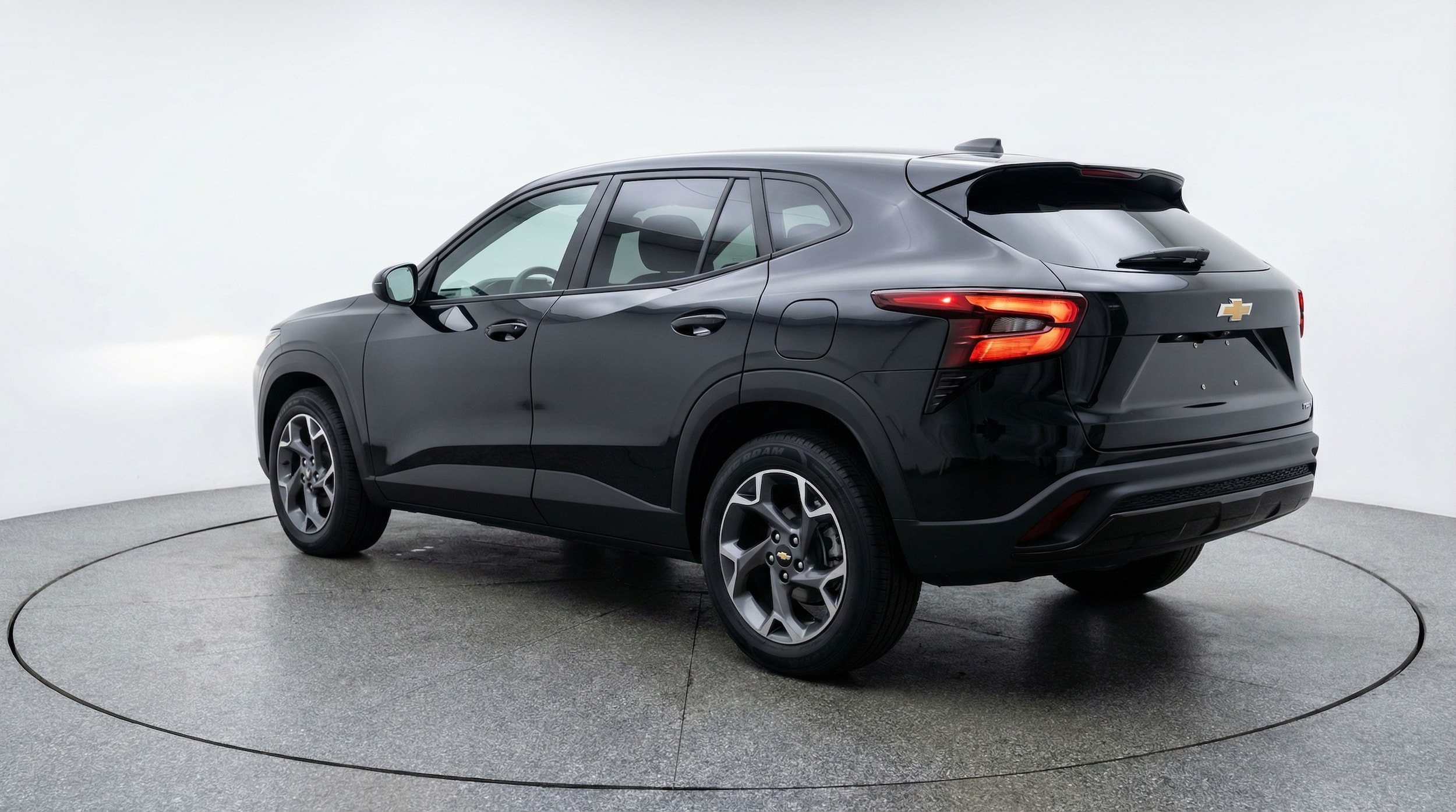 Thumbnail: 2025 Chevrolet Trax - 5