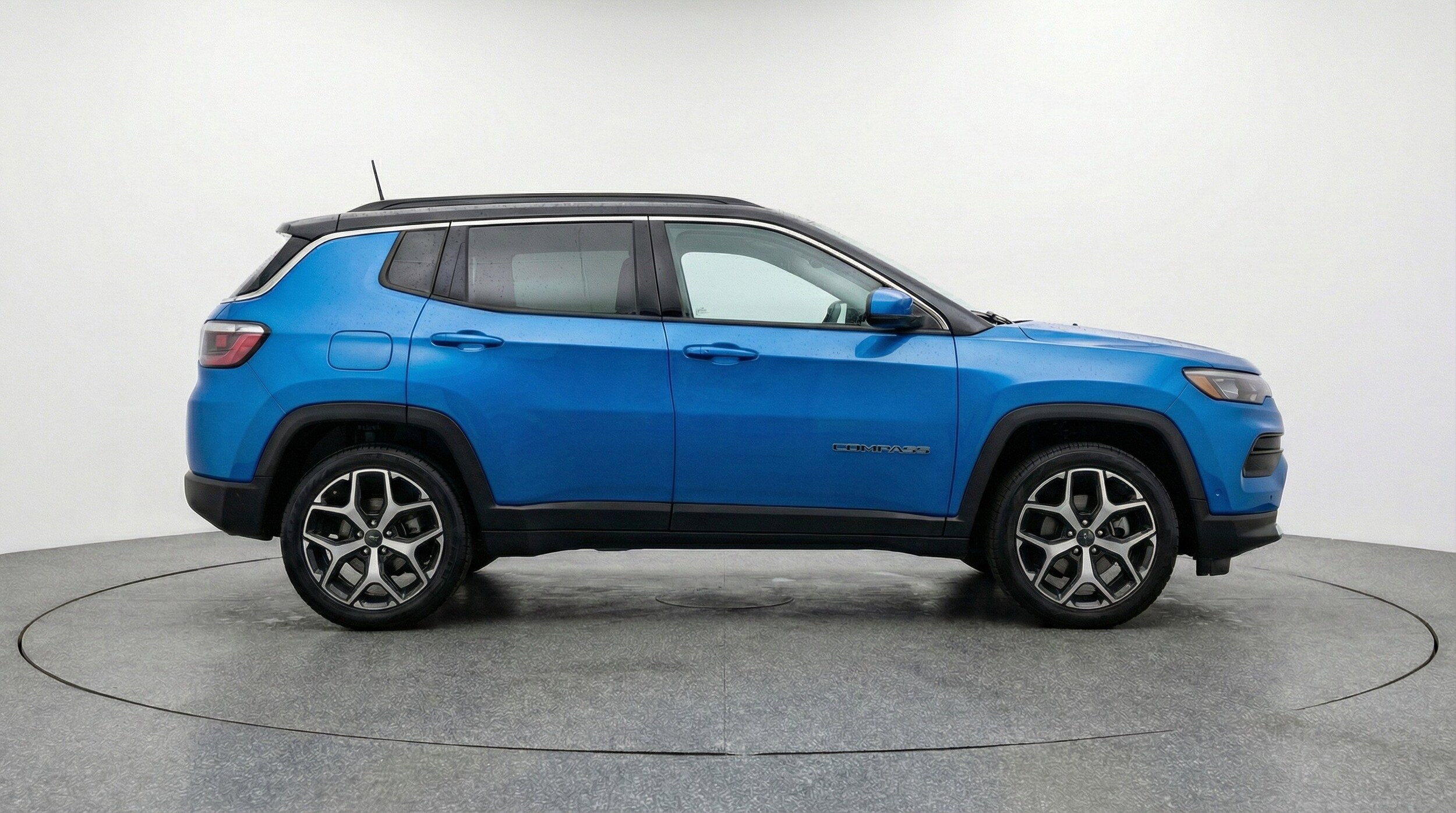 Thumbnail: 2025 Jeep Compass - 11