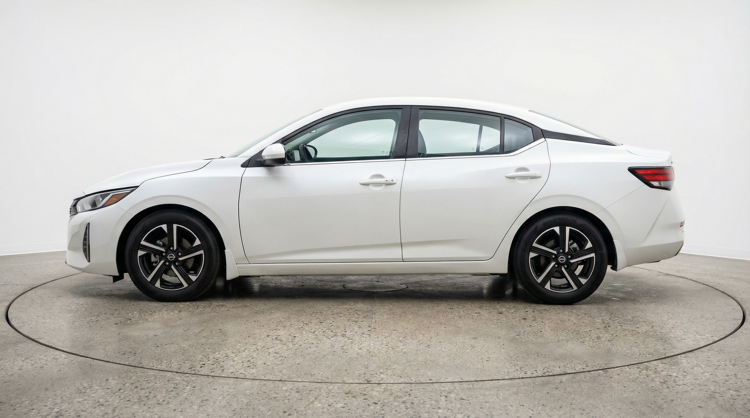 Thumbnail: 2025 Nissan Sentra - 4