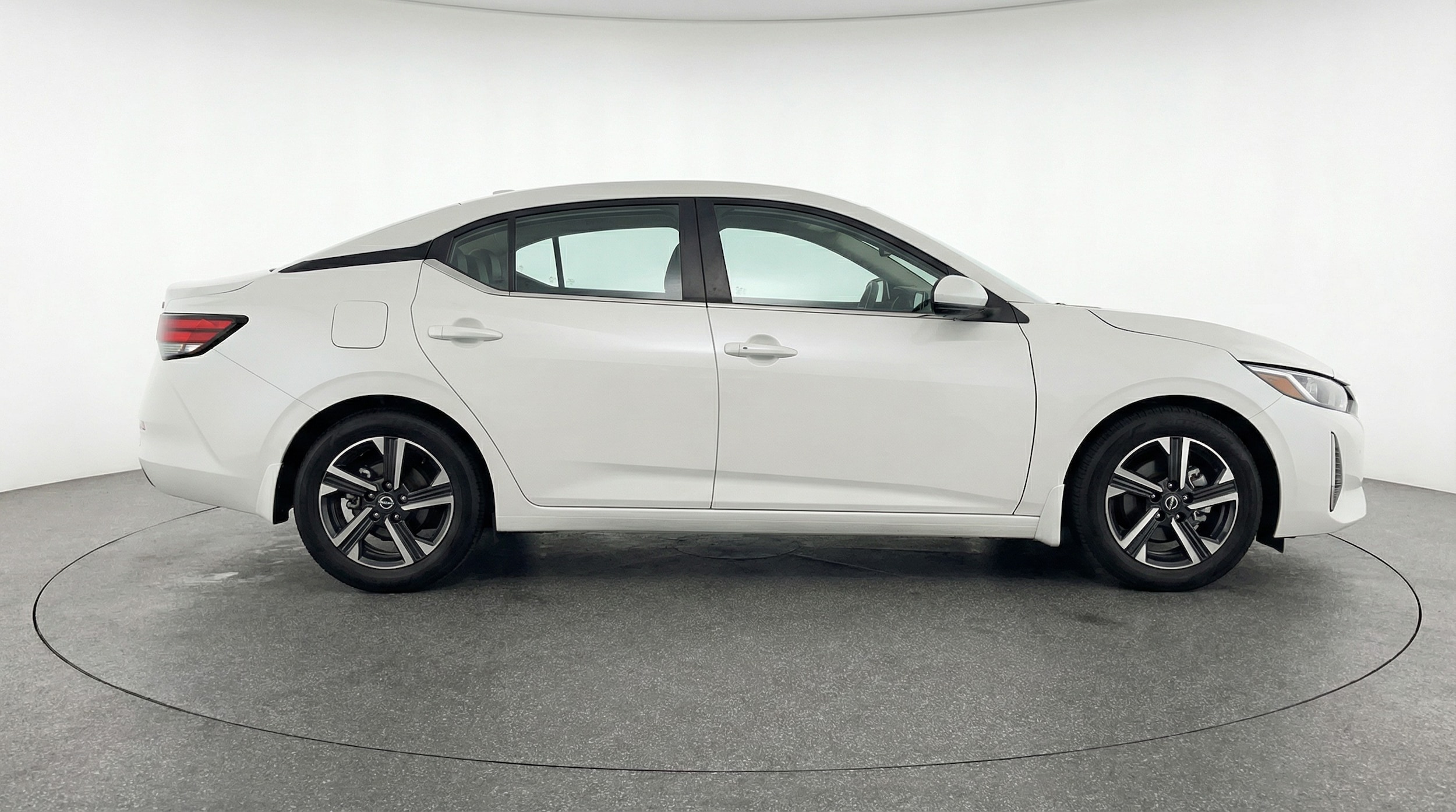 Thumbnail: 2025 Nissan Sentra - 8