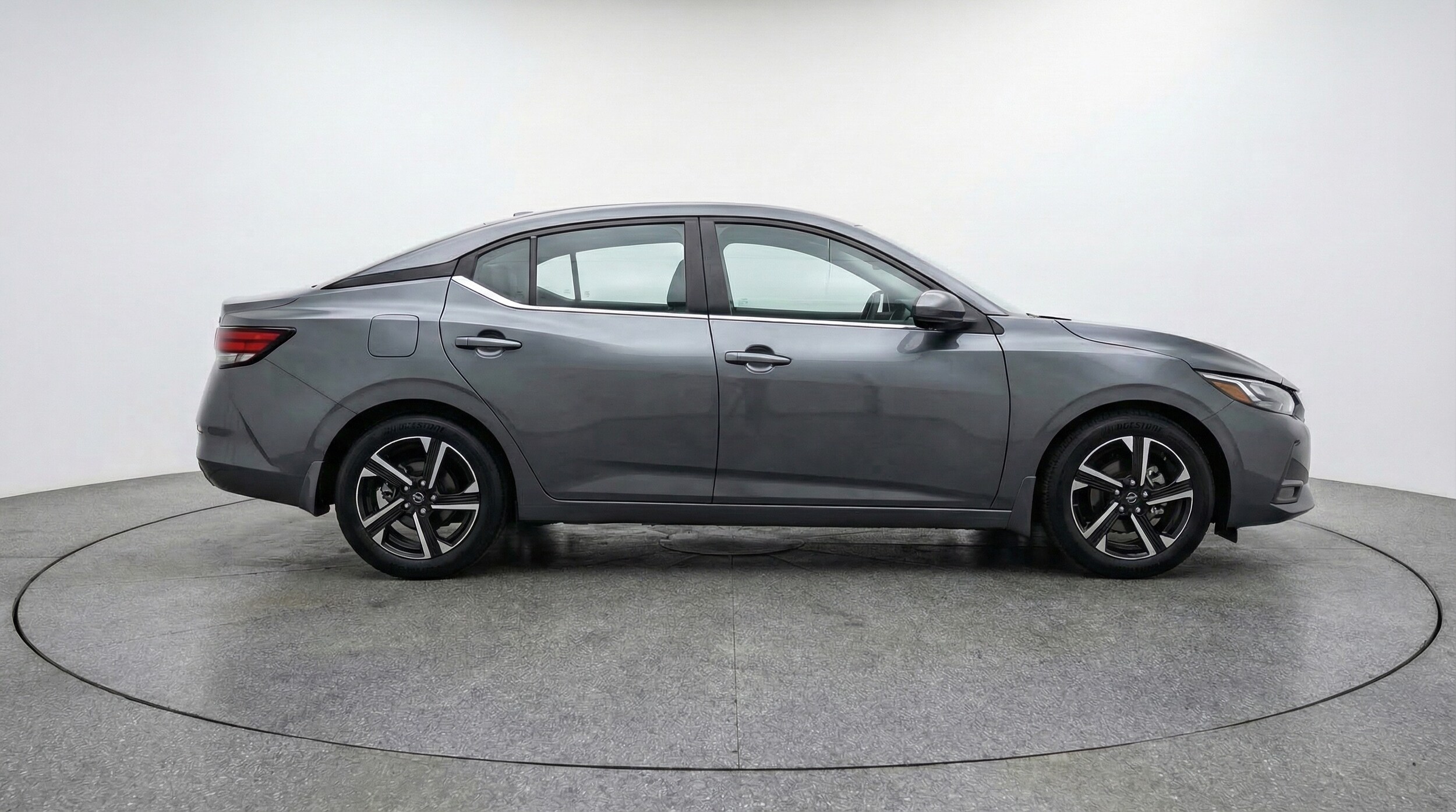 Thumbnail: 2025 Nissan Sentra - 8