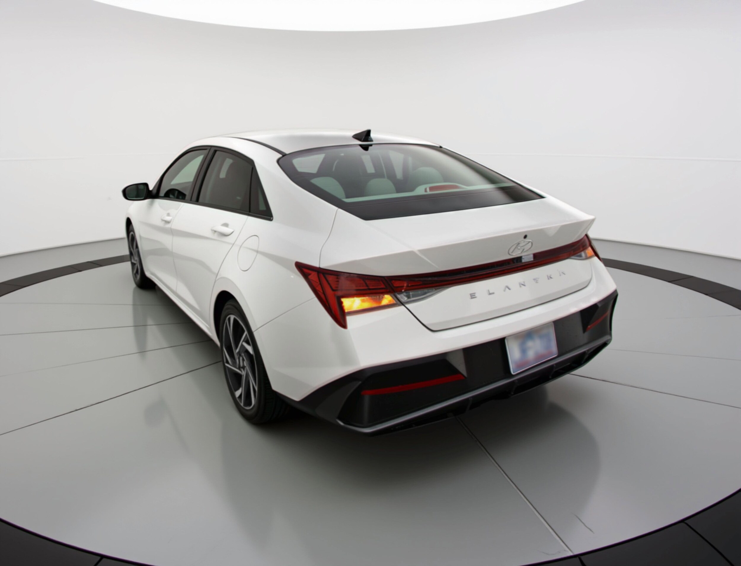 Thumbnail: 2025 Hyundai Elantra - 6