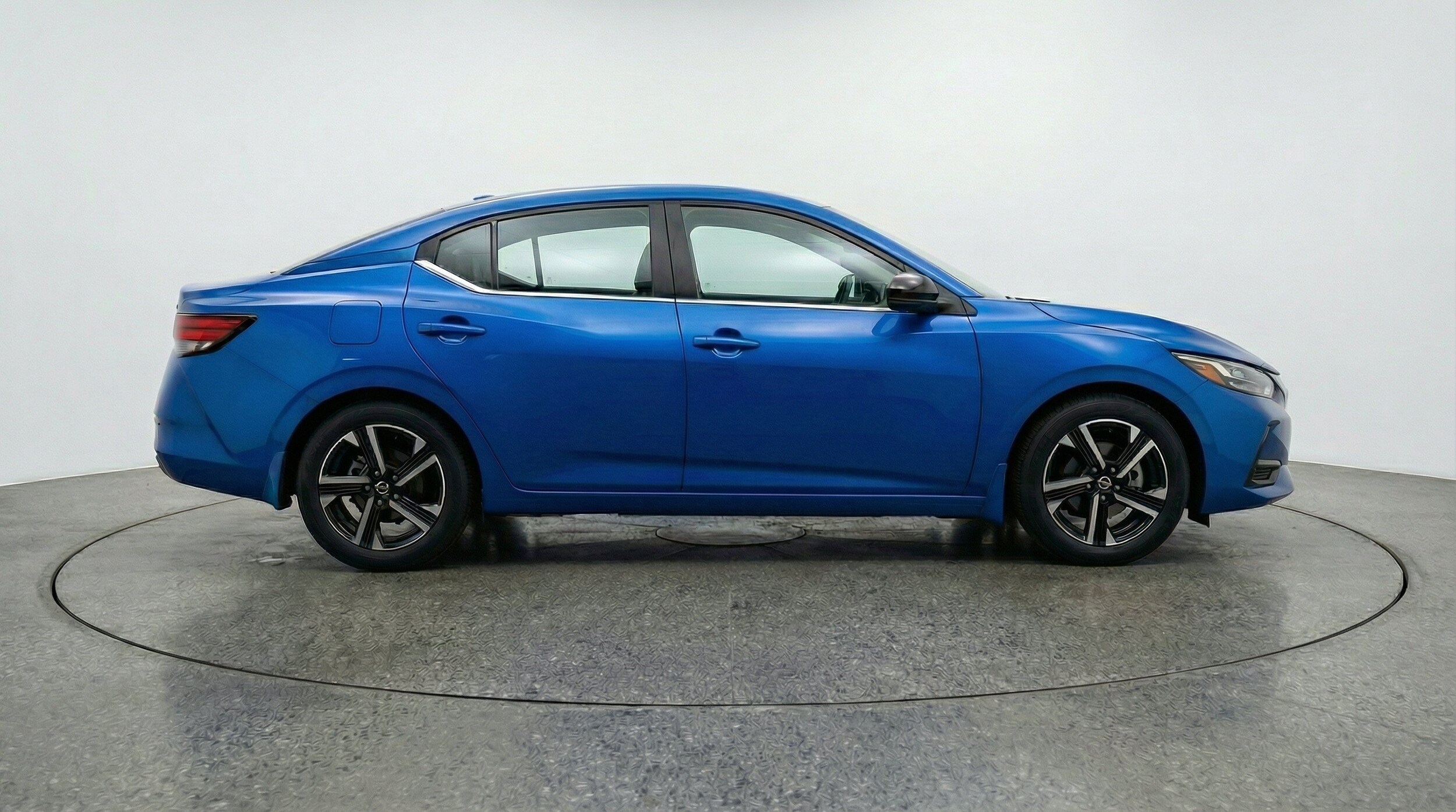 Thumbnail: 2025 Nissan Sentra - 11