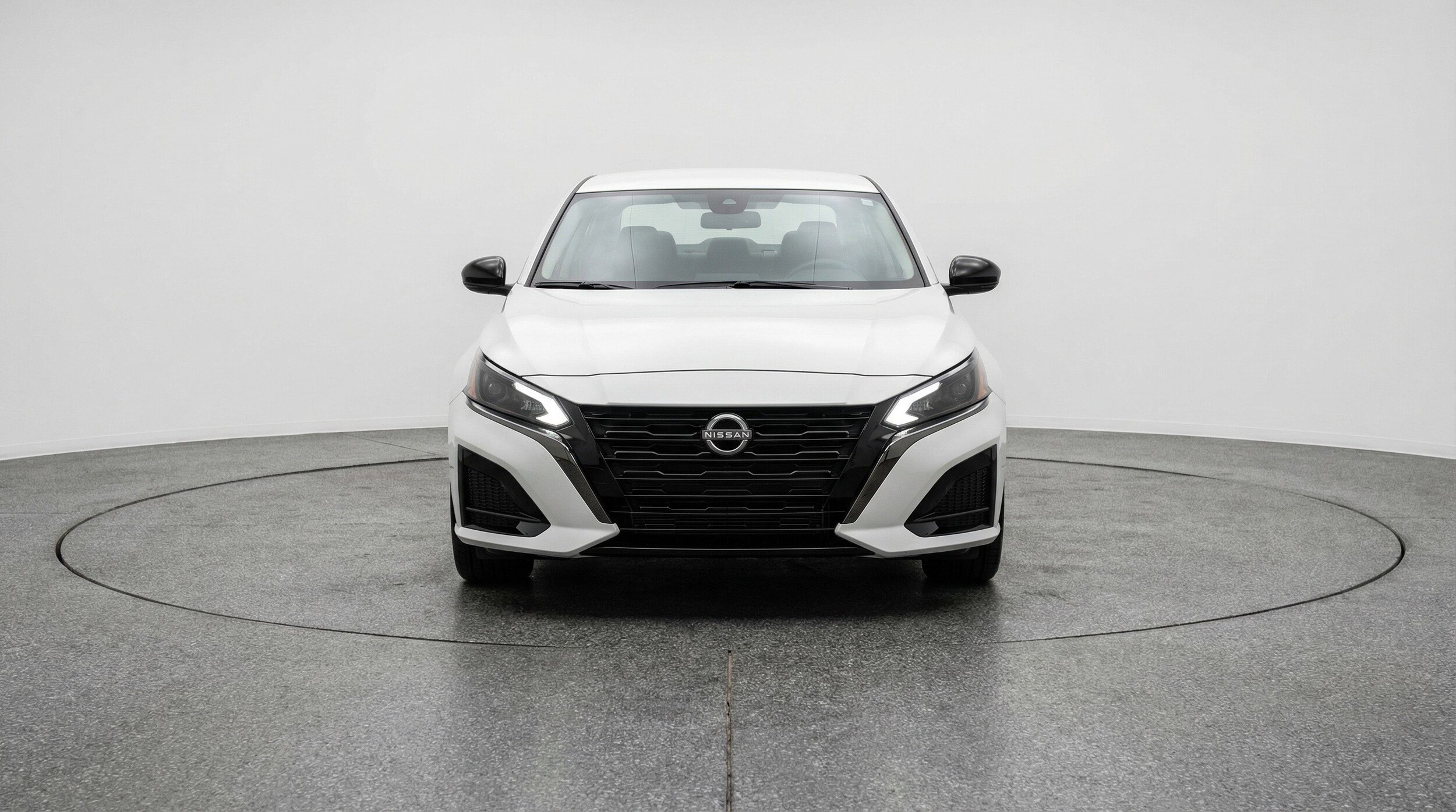 Thumbnail: 2025 Nissan Altima - 2