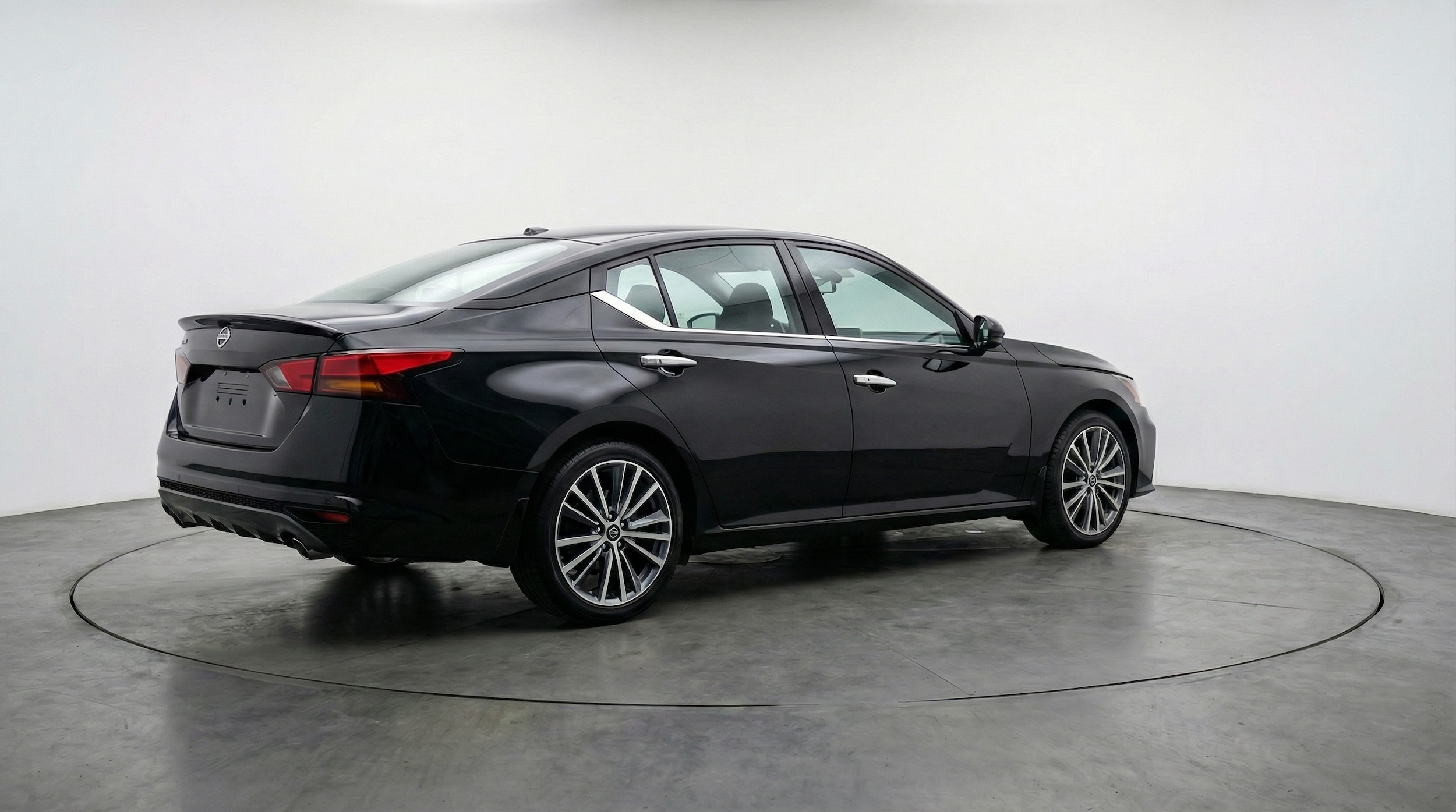 Thumbnail: 2025 Nissan Altima - 7