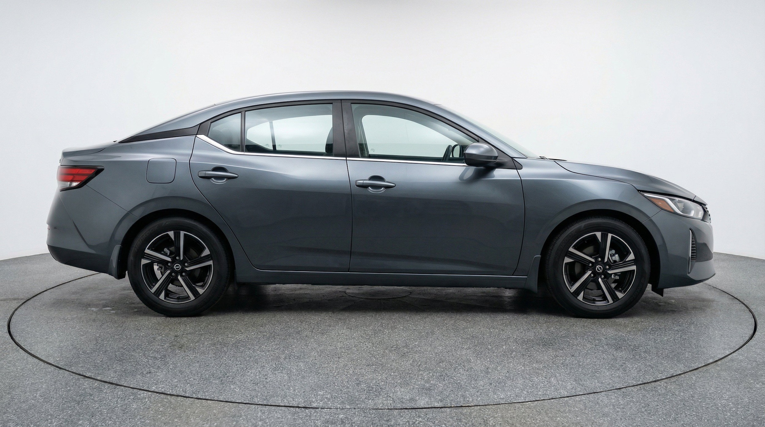 Thumbnail: 2025 Nissan Sentra - 11