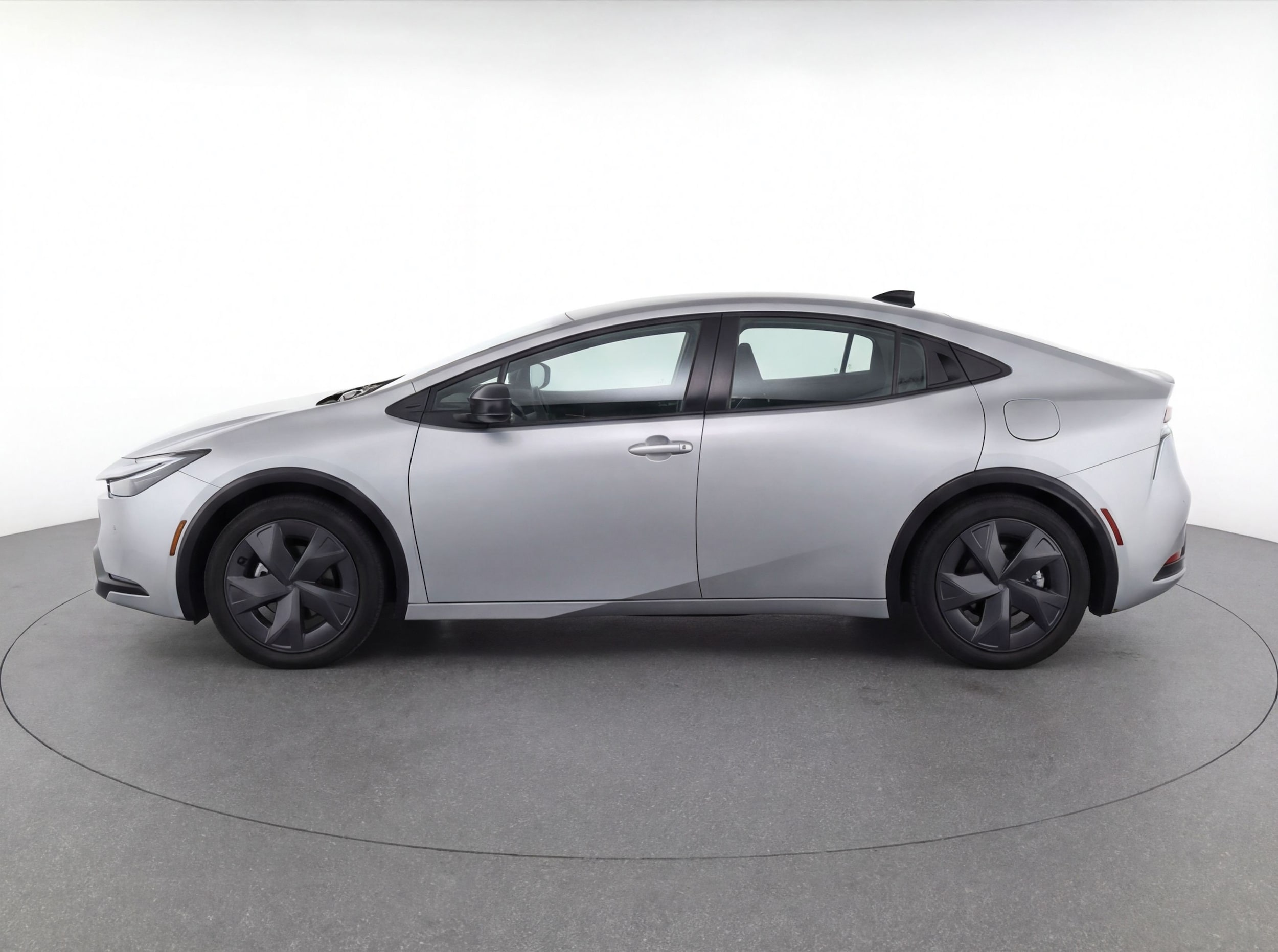 Thumbnail: 2025 Toyota Prius - 5