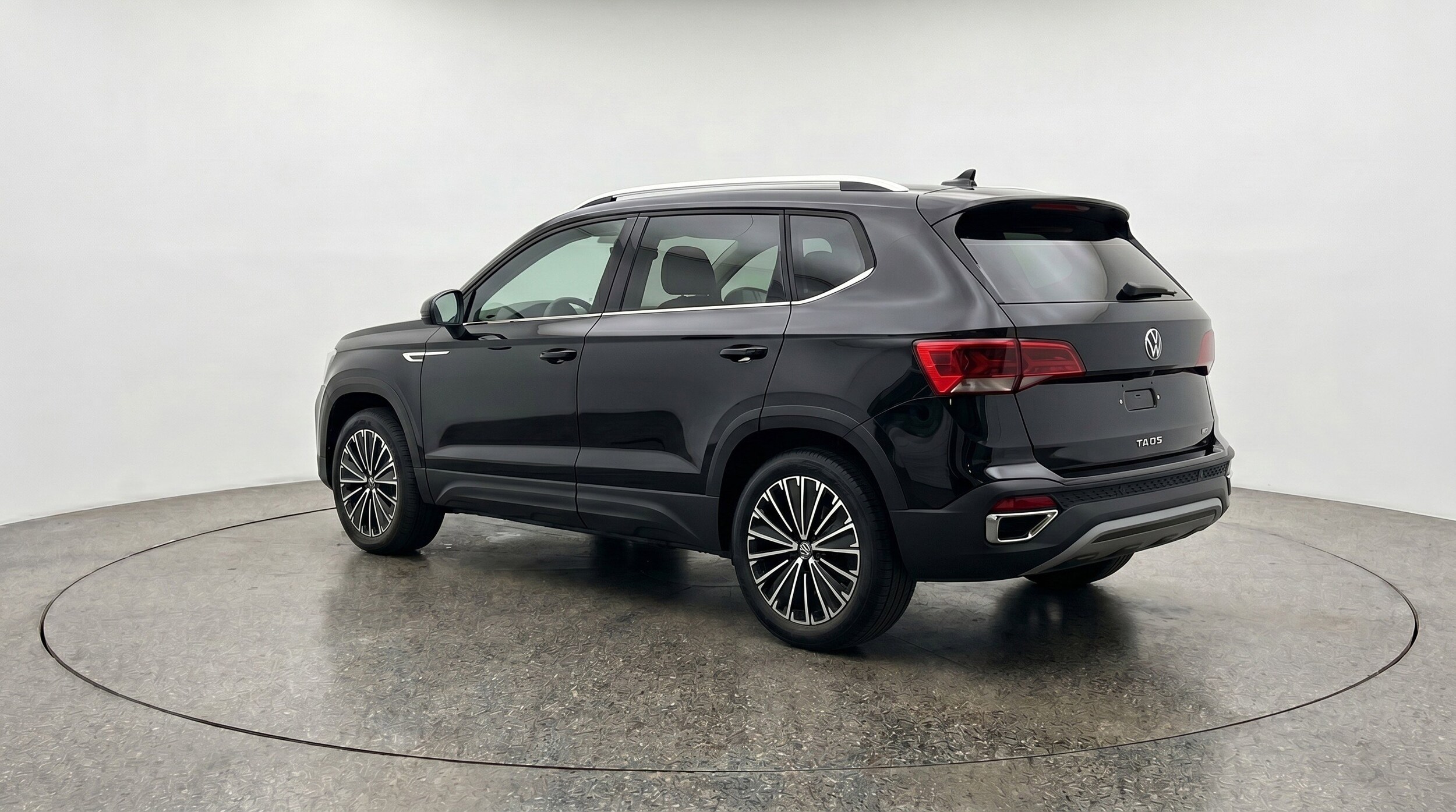 Thumbnail: 2025 Volkswagen Taos - 6