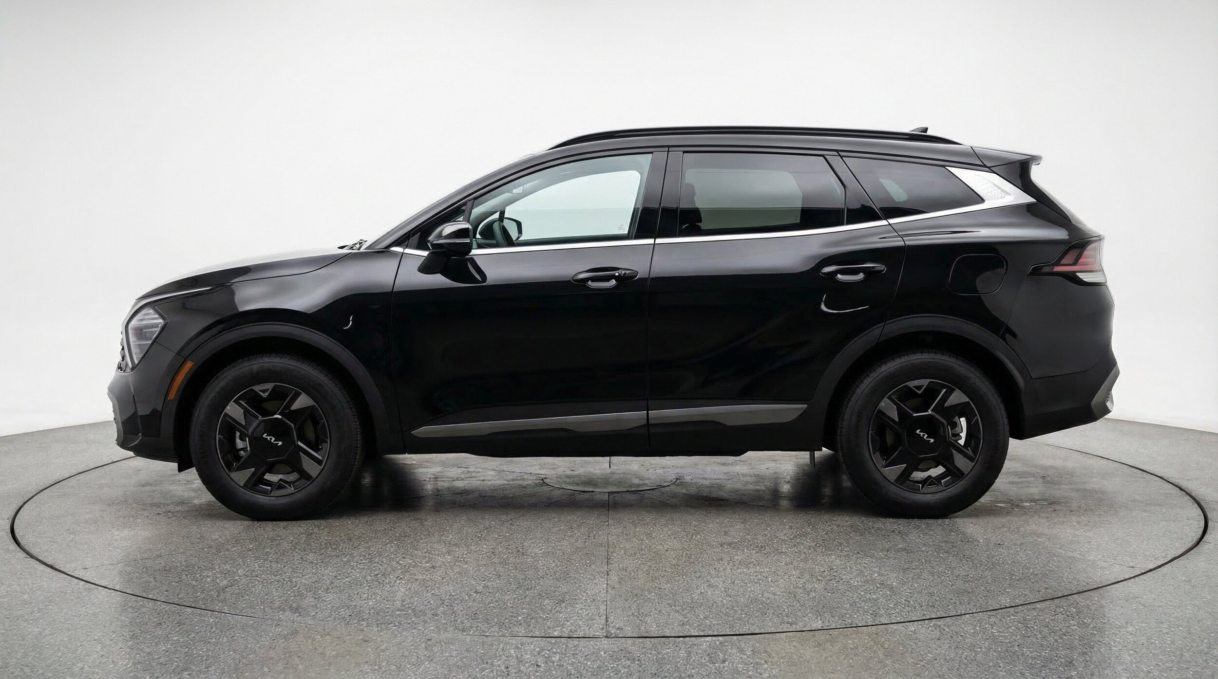Thumbnail: 2026 Kia Sportage - 5