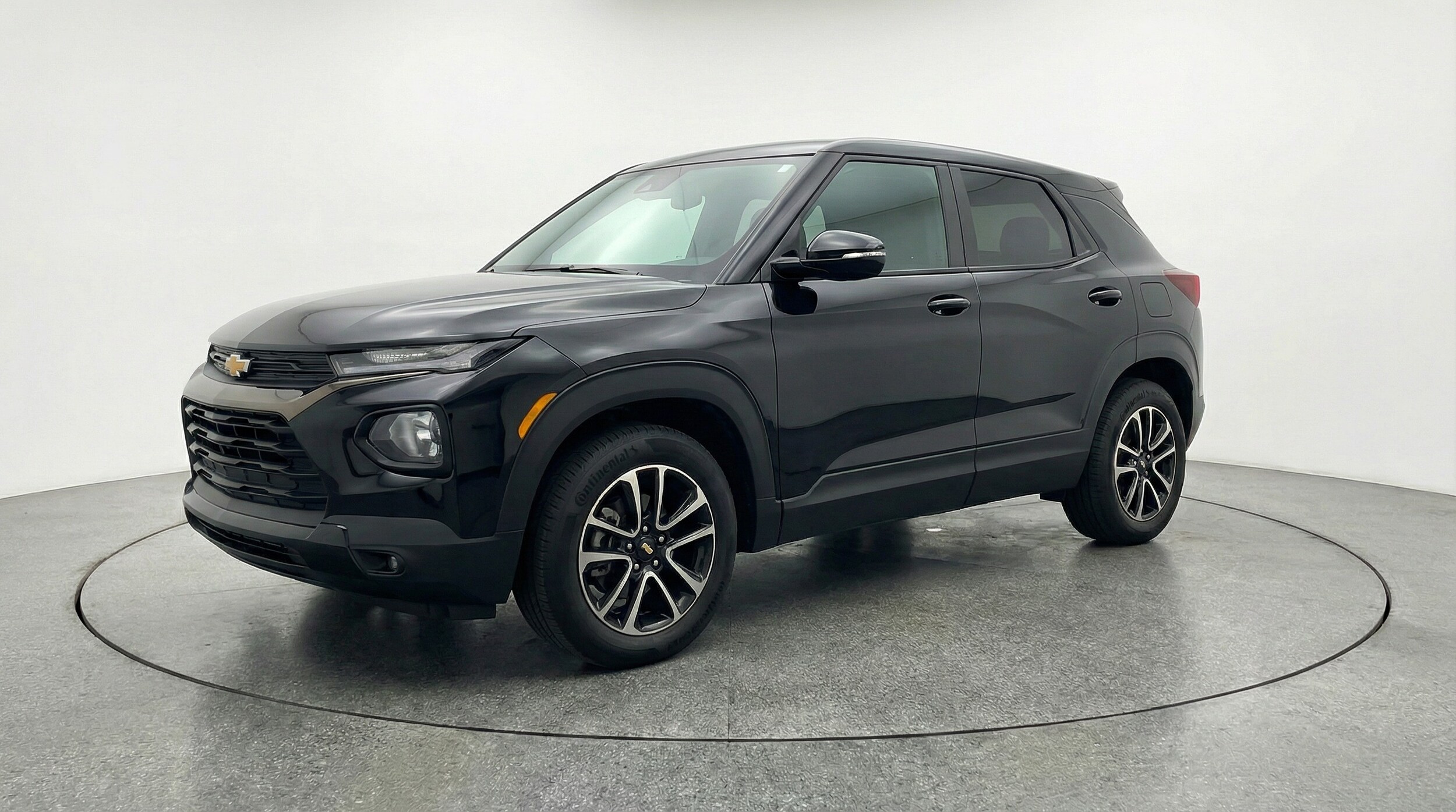 Thumbnail: 2025 Chevrolet TrailBlazer - 3