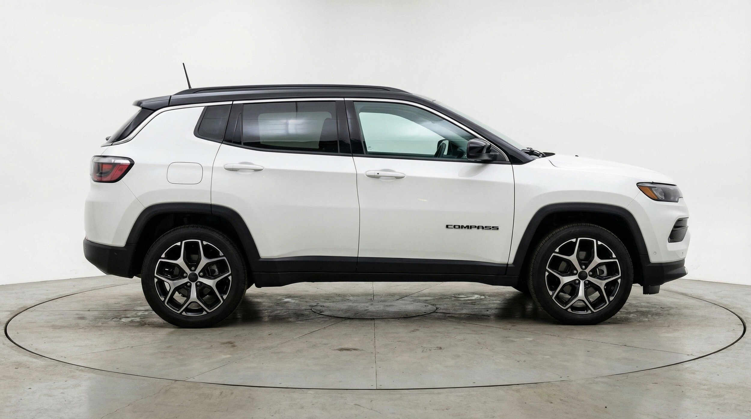 Thumbnail: 2025 Jeep Compass - 11