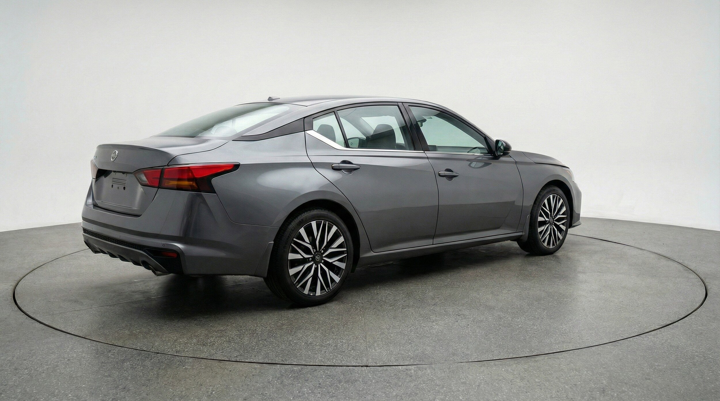 Thumbnail: 2025 Nissan Altima - 9
