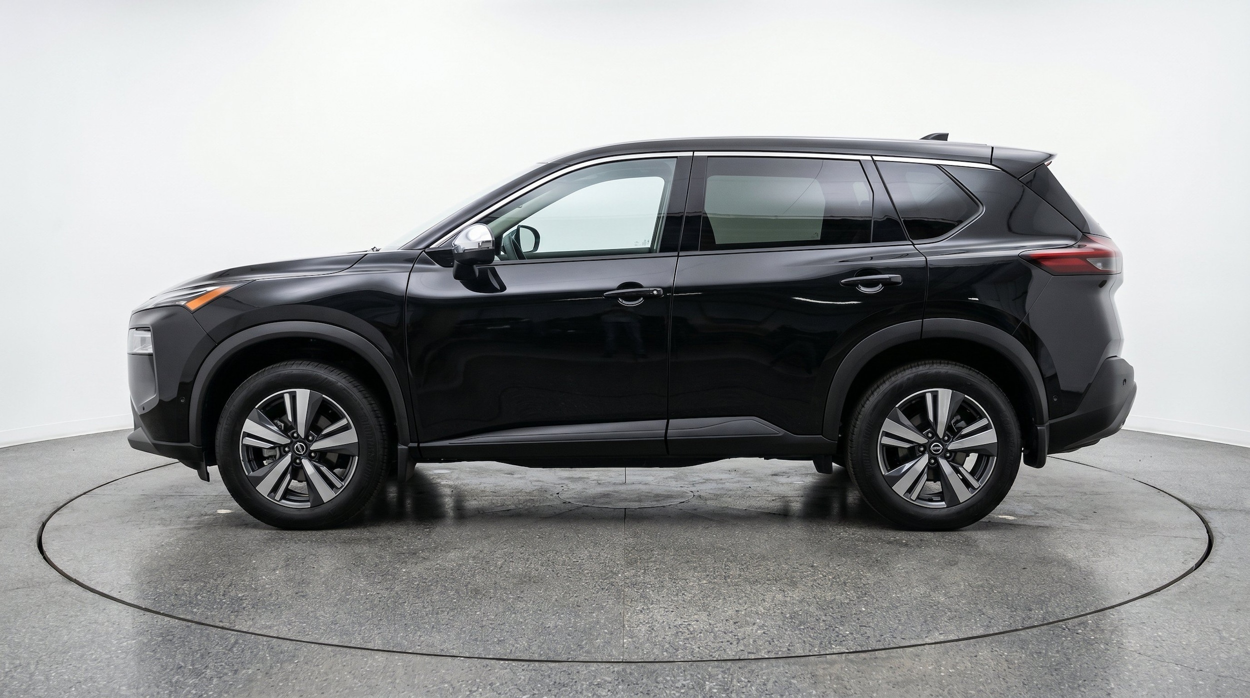 Thumbnail: 2026 Nissan Rogue - 5