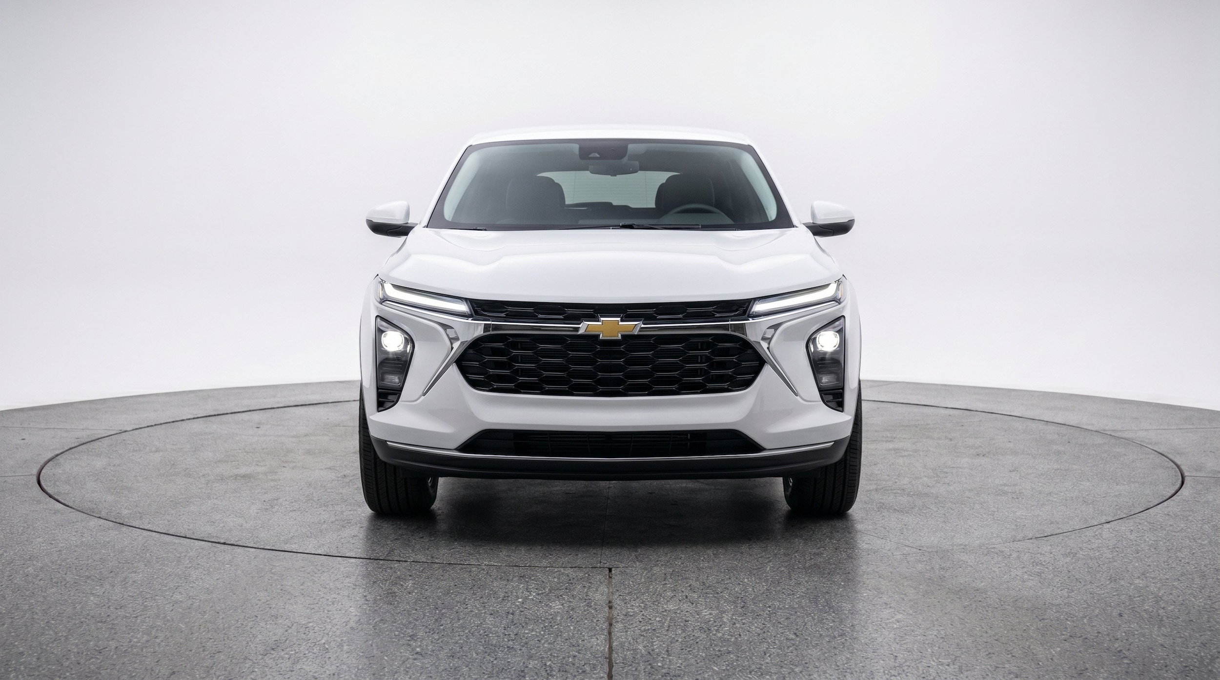 Thumbnail: 2025 Chevrolet Blazer - 2