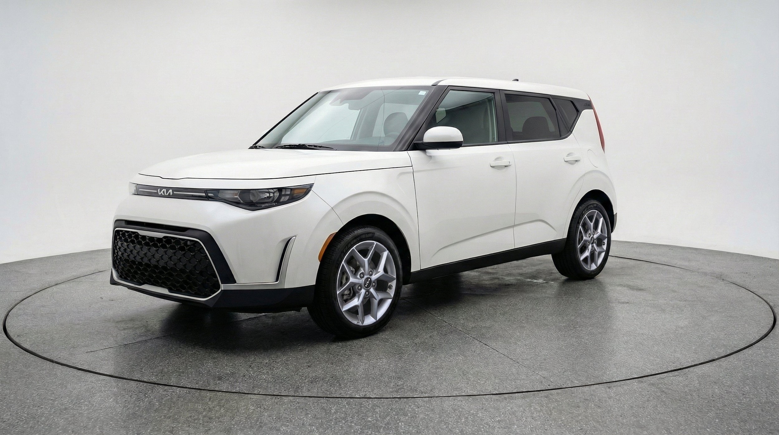 Thumbnail: 2025 Kia Soul - 3