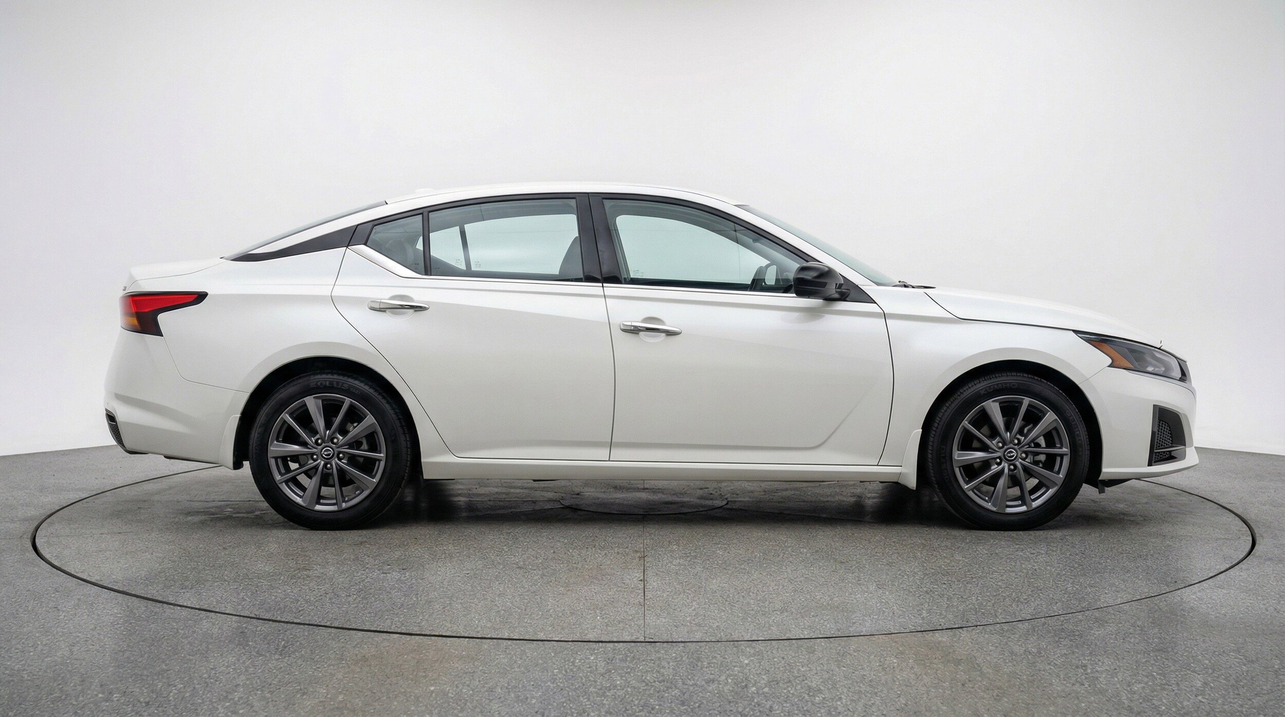 Thumbnail: 2025 Nissan Altima - 11