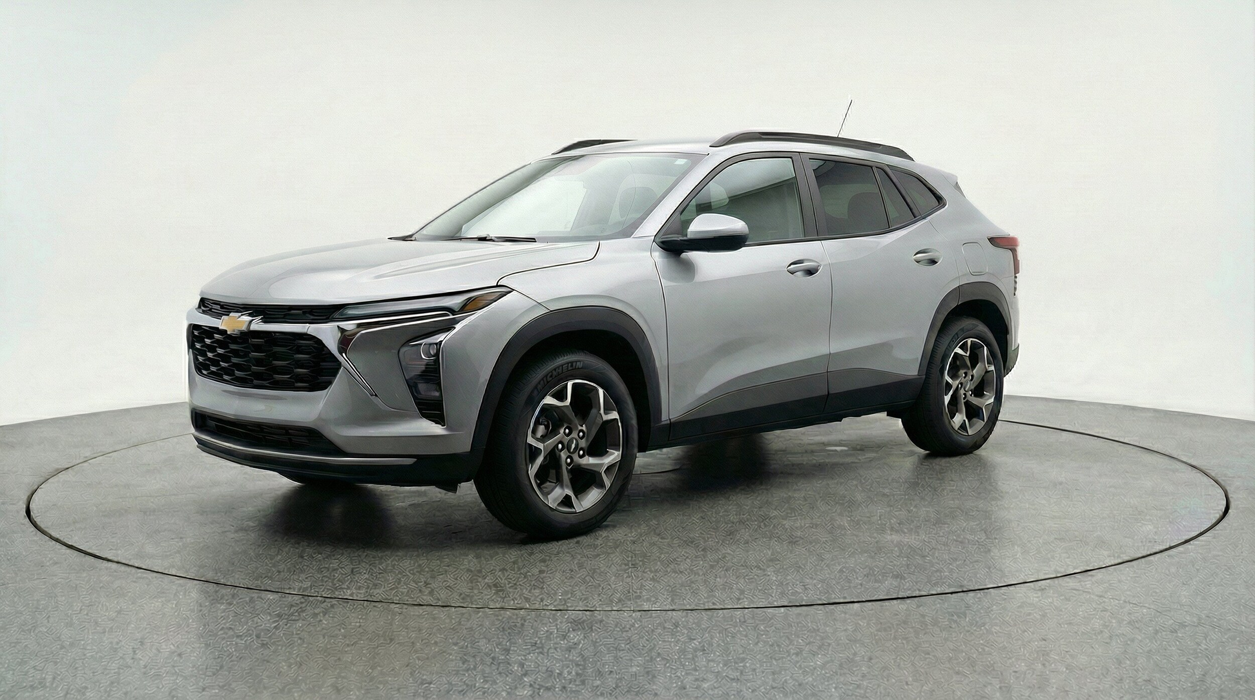 Thumbnail: 2025 Chevrolet Trax - 3