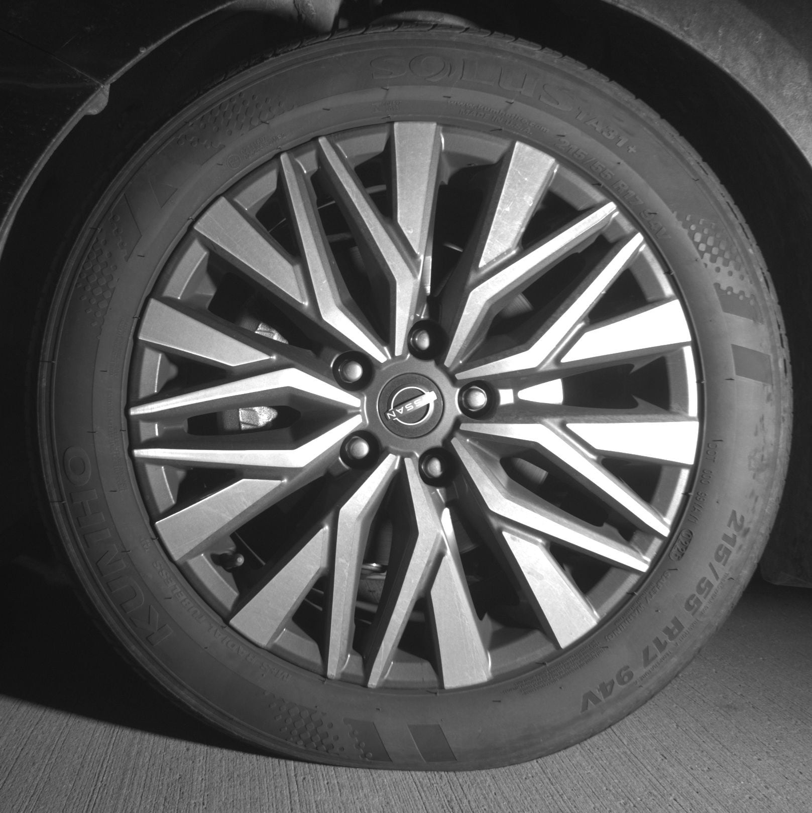 Thumbnail: 2025 Nissan Altima - 9