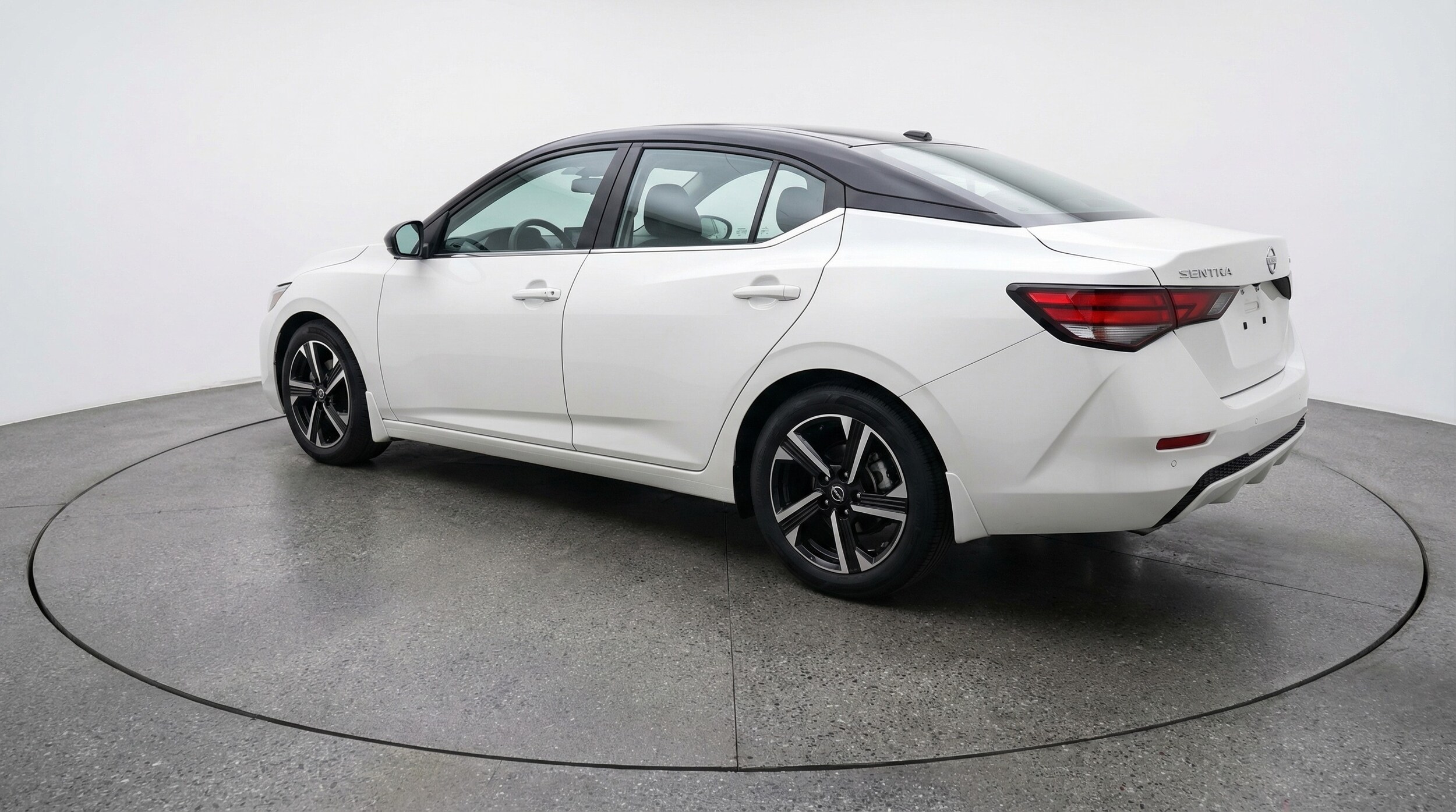 Thumbnail: 2025 Nissan Sentra - 5