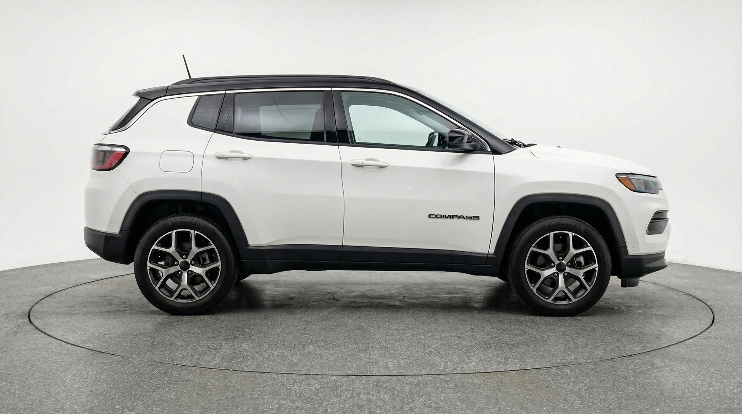 Thumbnail: 2025 Jeep Compass - 8