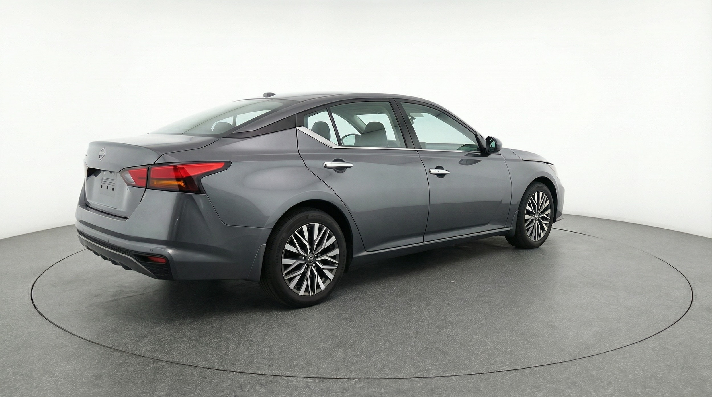 Thumbnail: 2025 Nissan Altima - 7