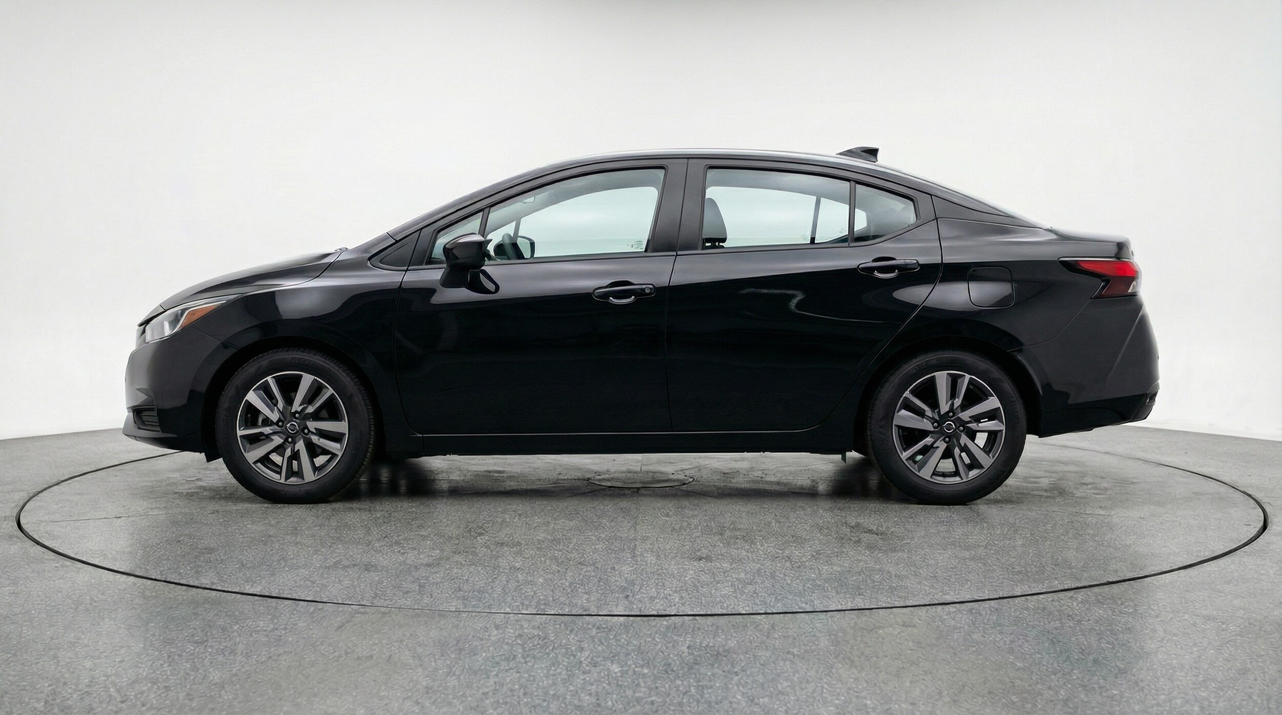 Thumbnail: 2025 Nissan Versa - 4