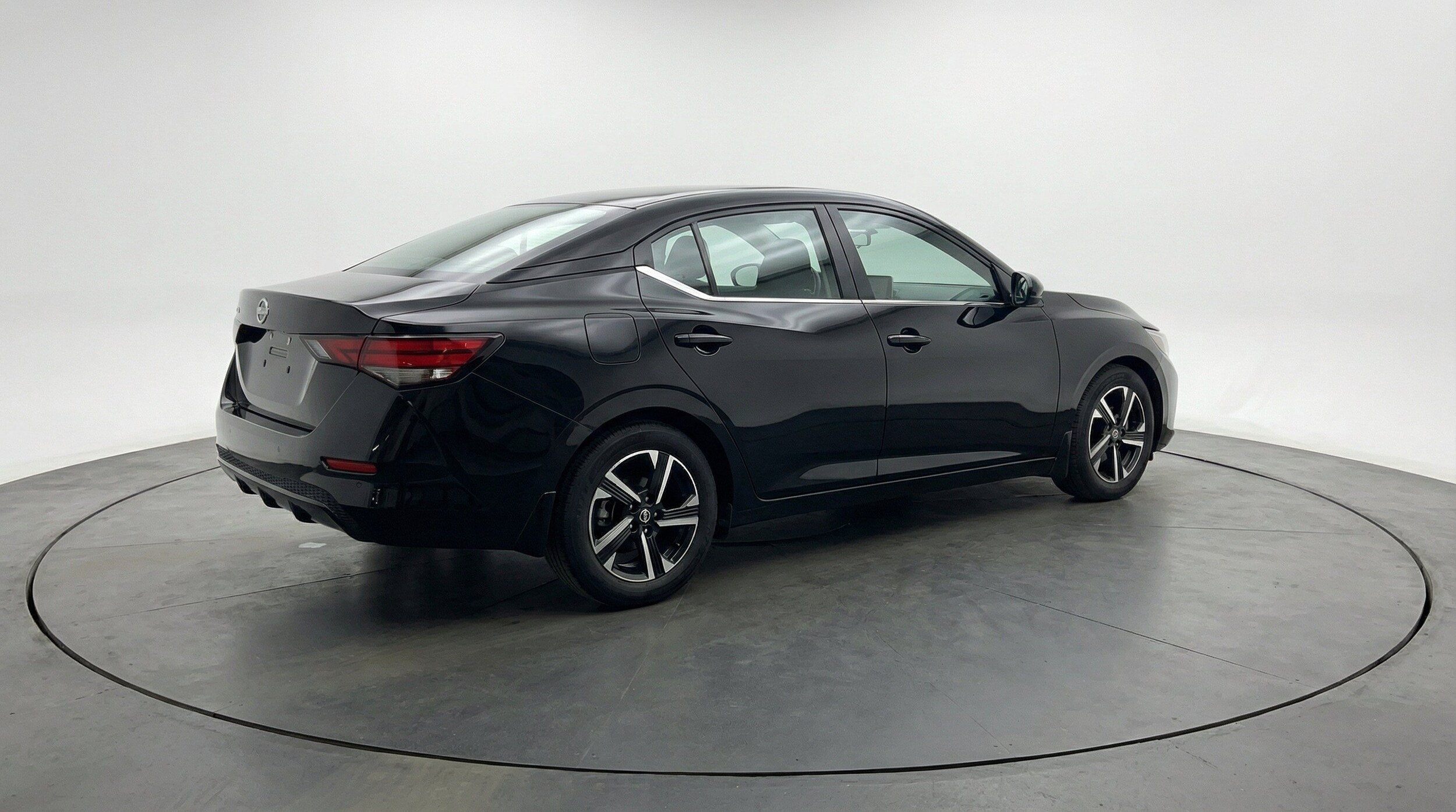Thumbnail: 2025 Nissan Sentra - 9
