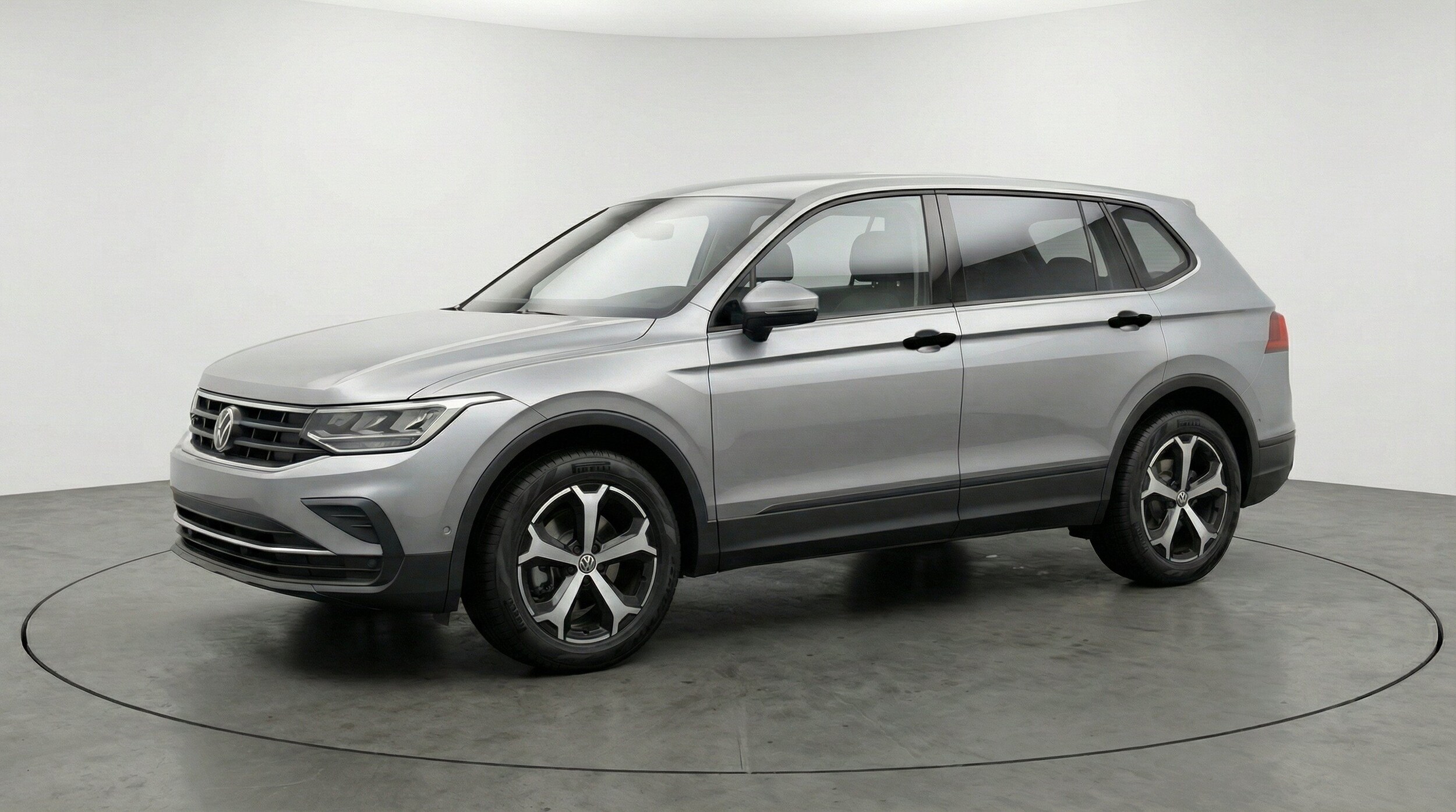 Thumbnail: 2026 Volkswagen Tiguan - 3