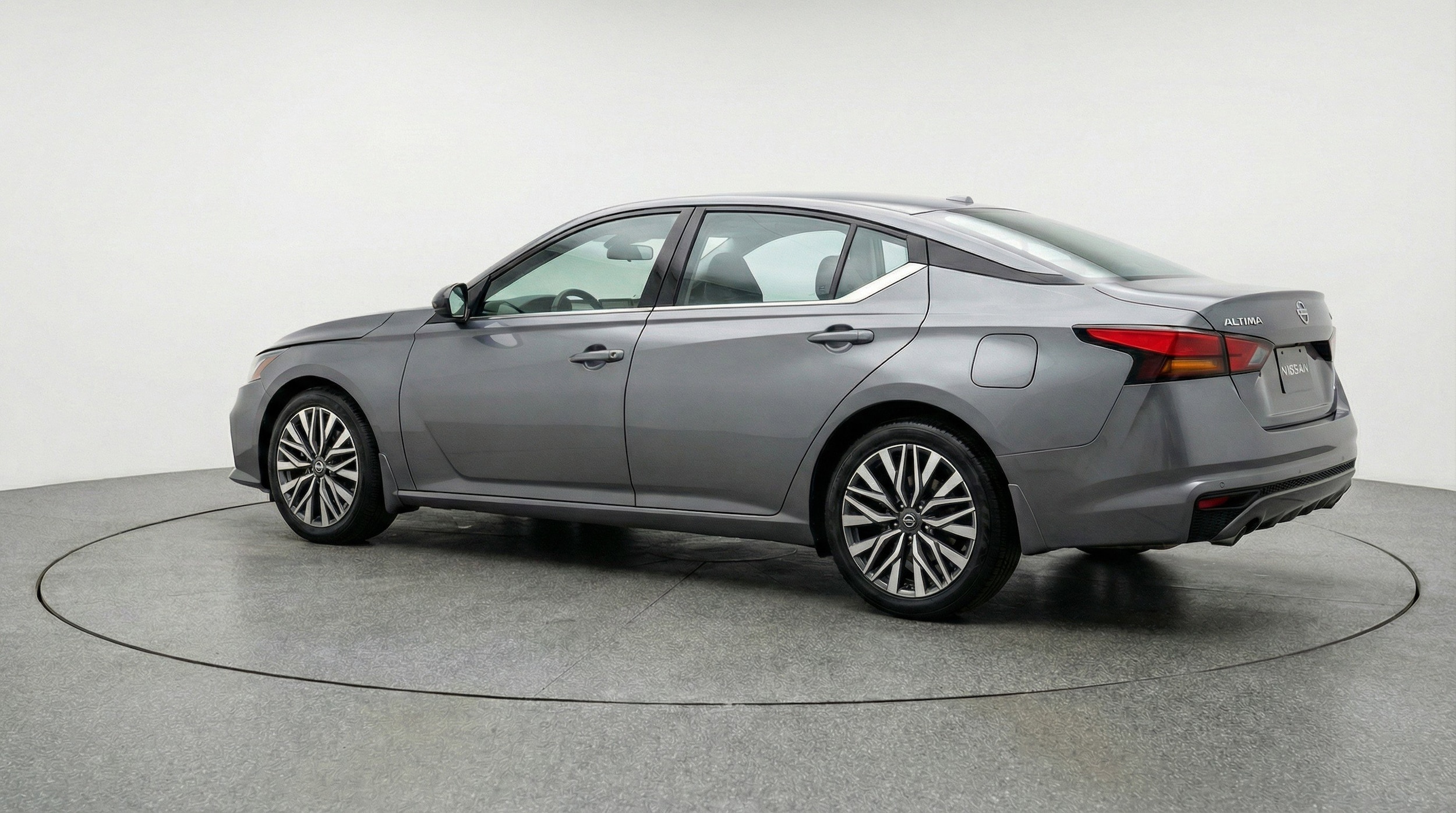 Thumbnail: 2025 Nissan Altima - 6