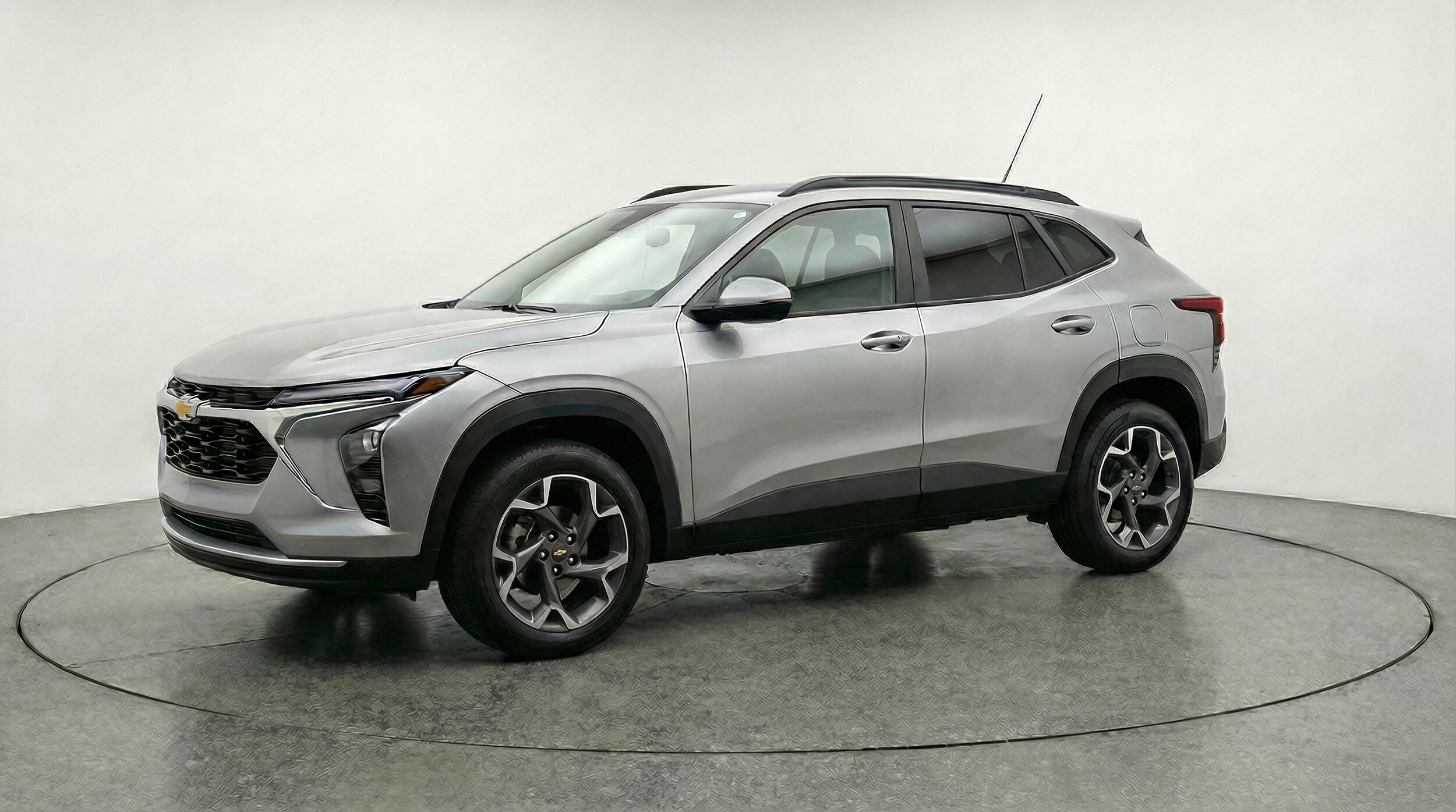 Thumbnail: 2025 Chevrolet Trax - 3