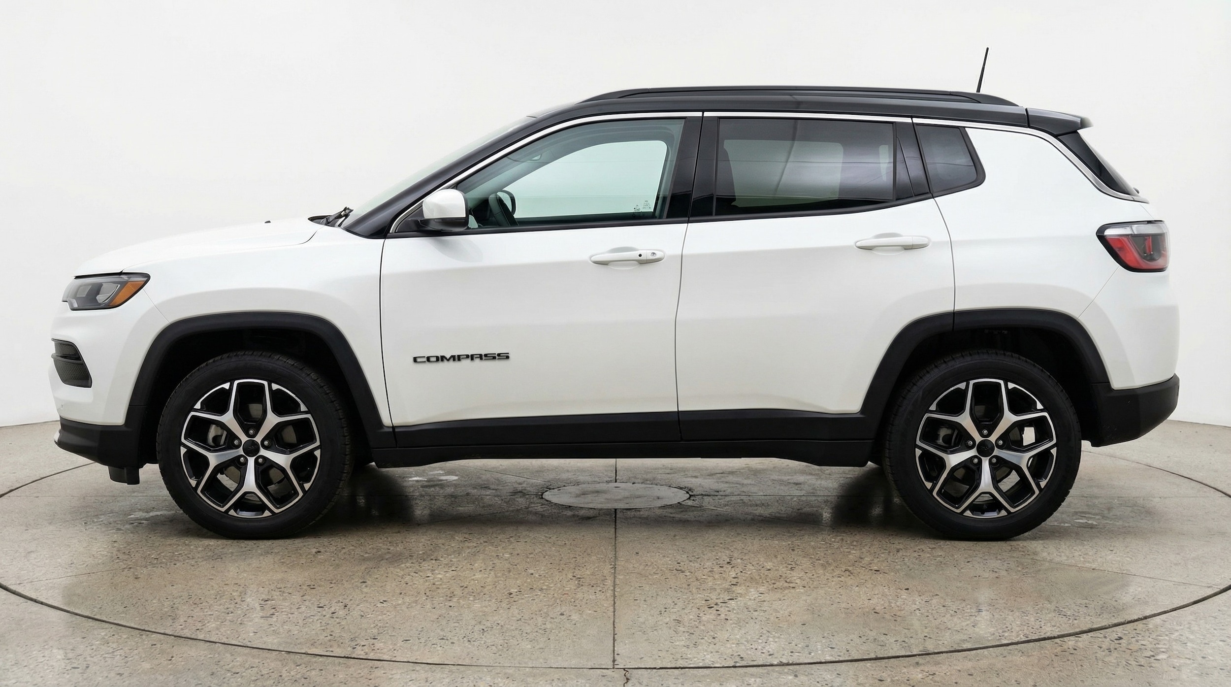 Thumbnail: 2025 Jeep Compass - 4