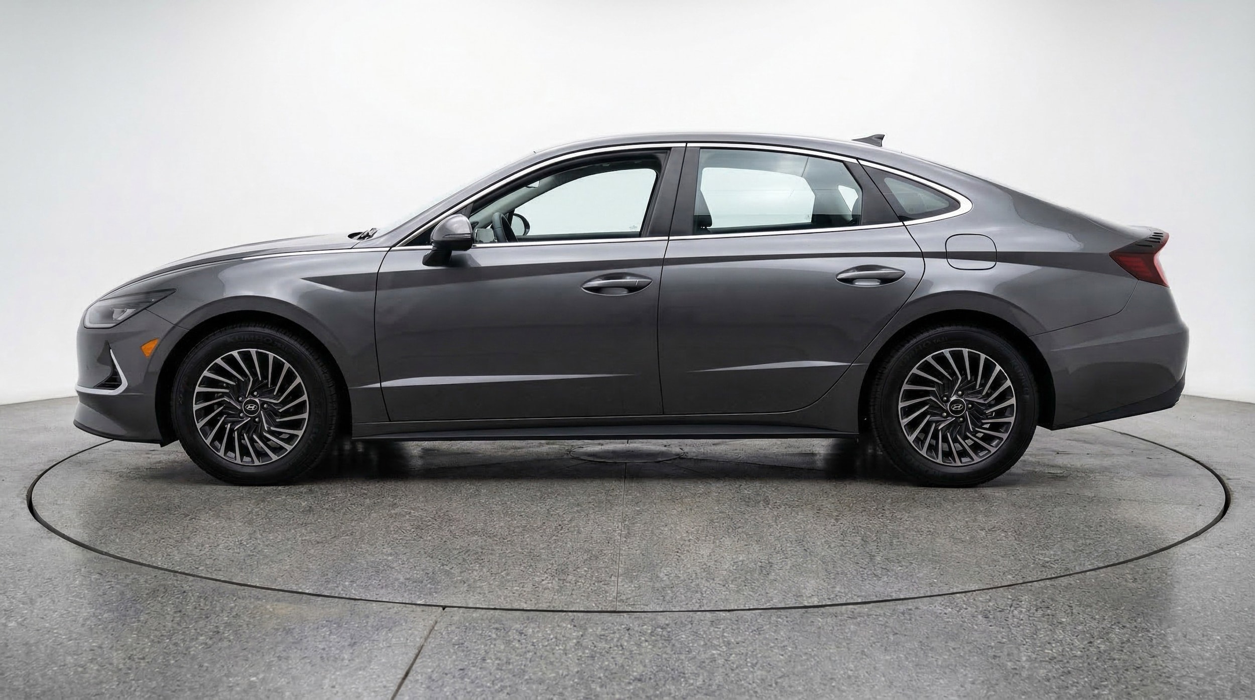 Thumbnail: 2025 Hyundai Sonata - 5