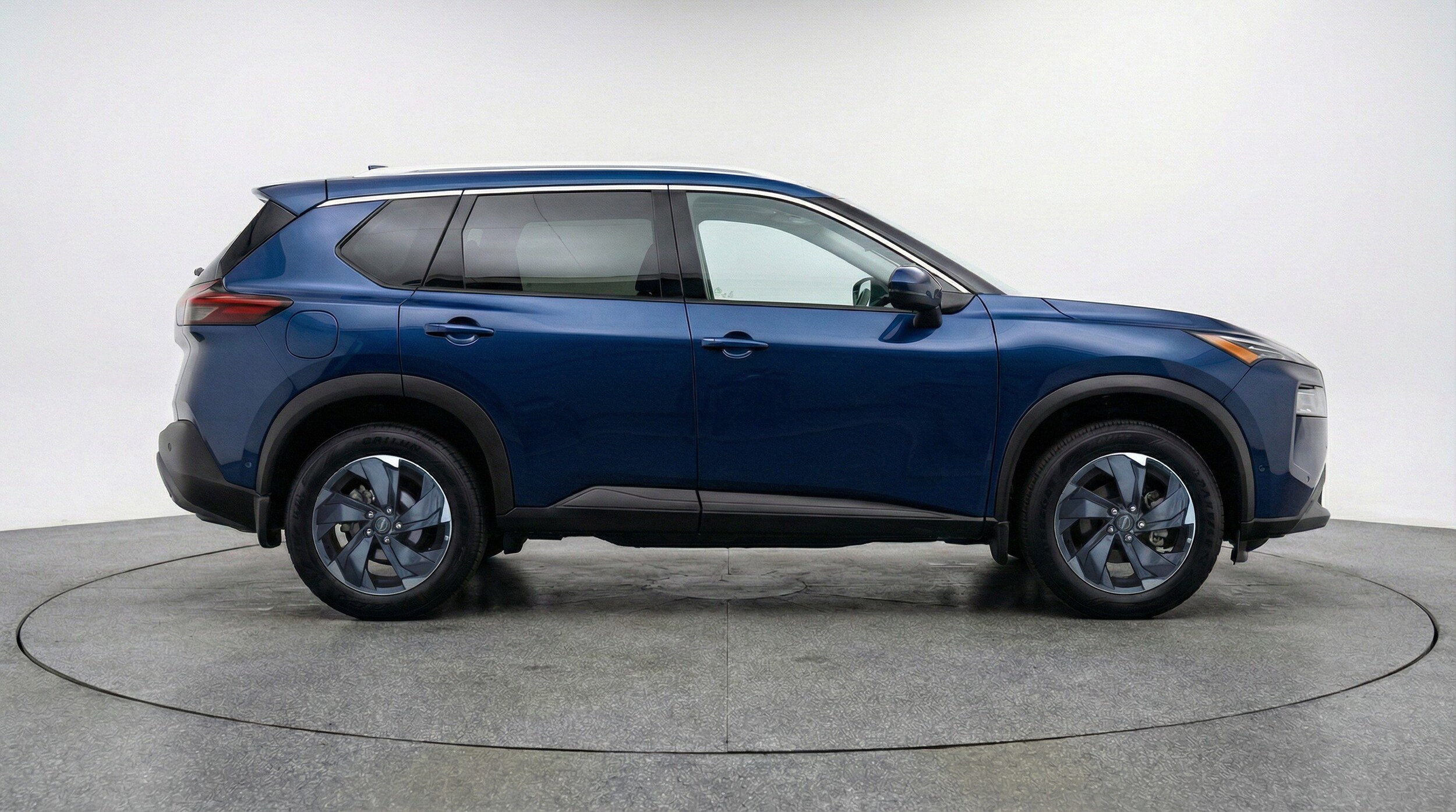 Thumbnail: 2025 Nissan Rogue - 11